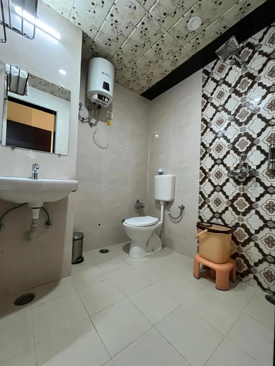 Bathroom in HOTEL KAVANA