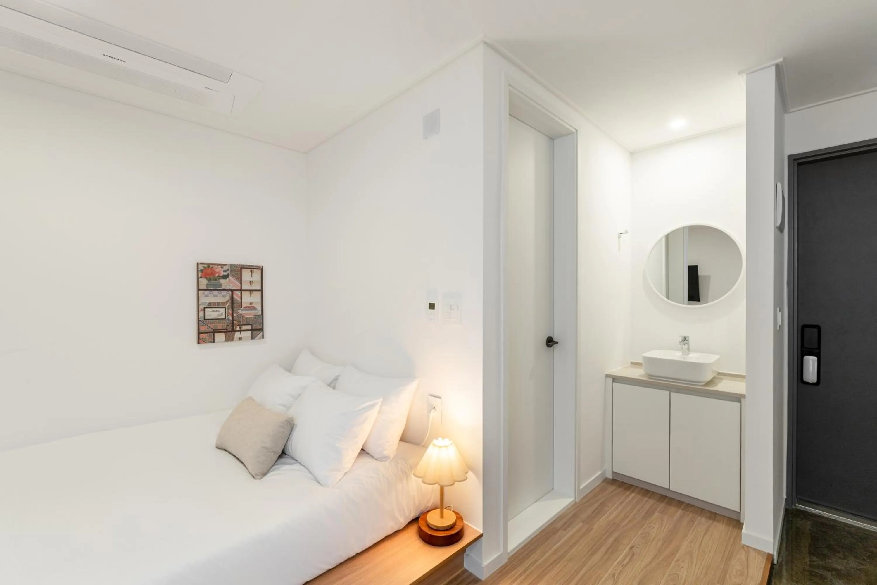 Bed in Urbanstay Boutique Ikseon