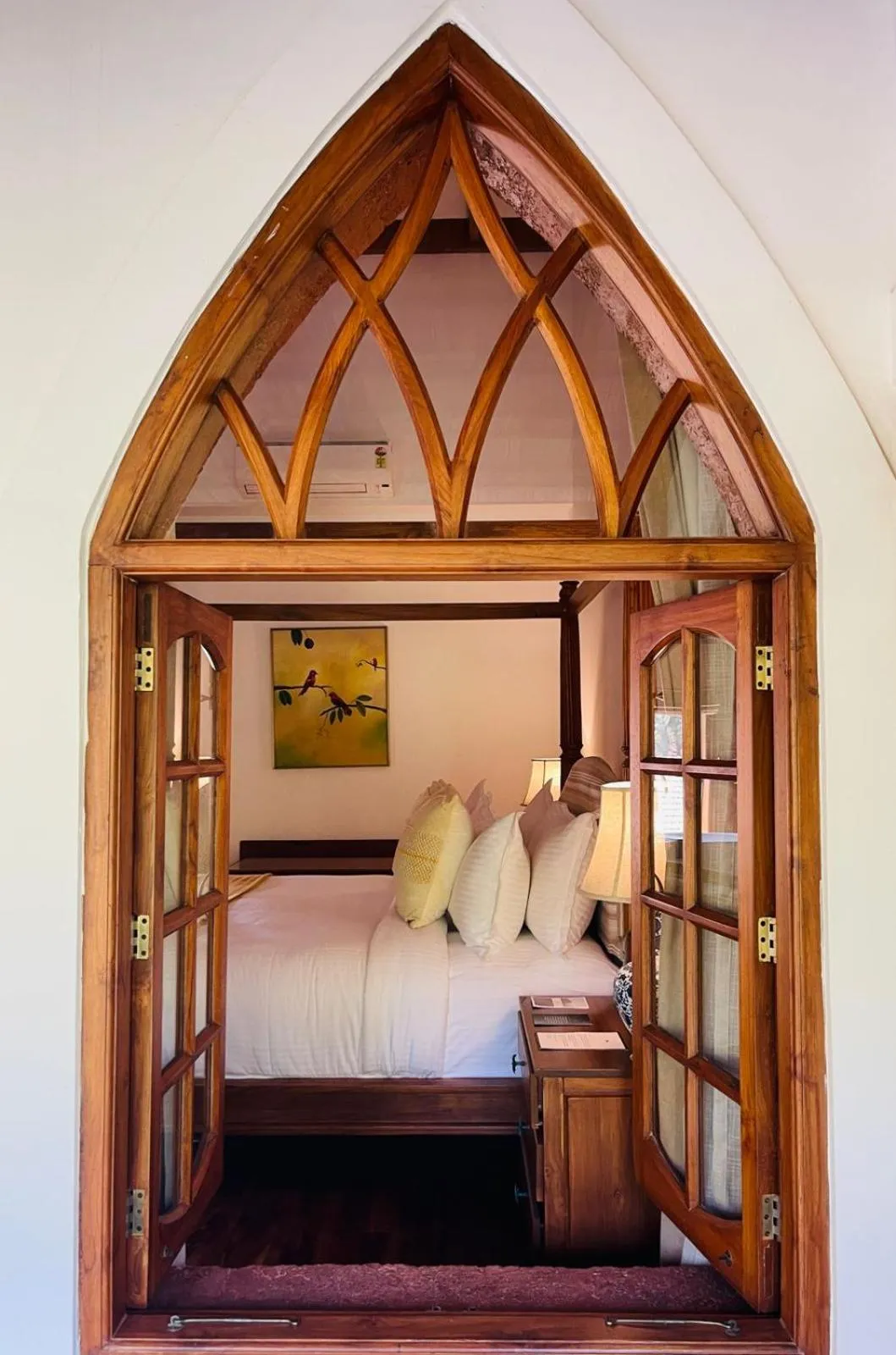 Bedroom, Bed in The Postcard Saligao