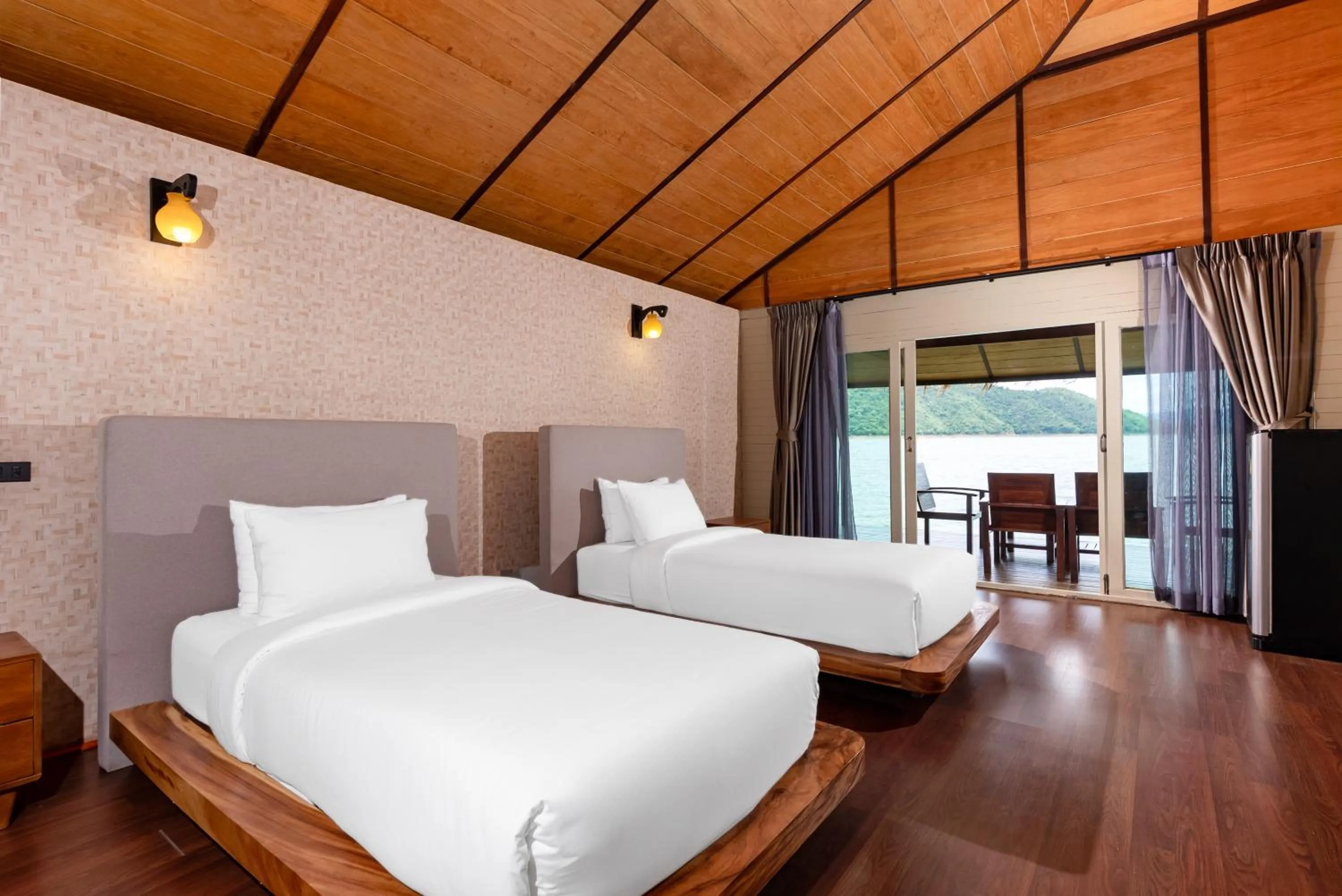 Bedroom, Bed in Ruknam Resort