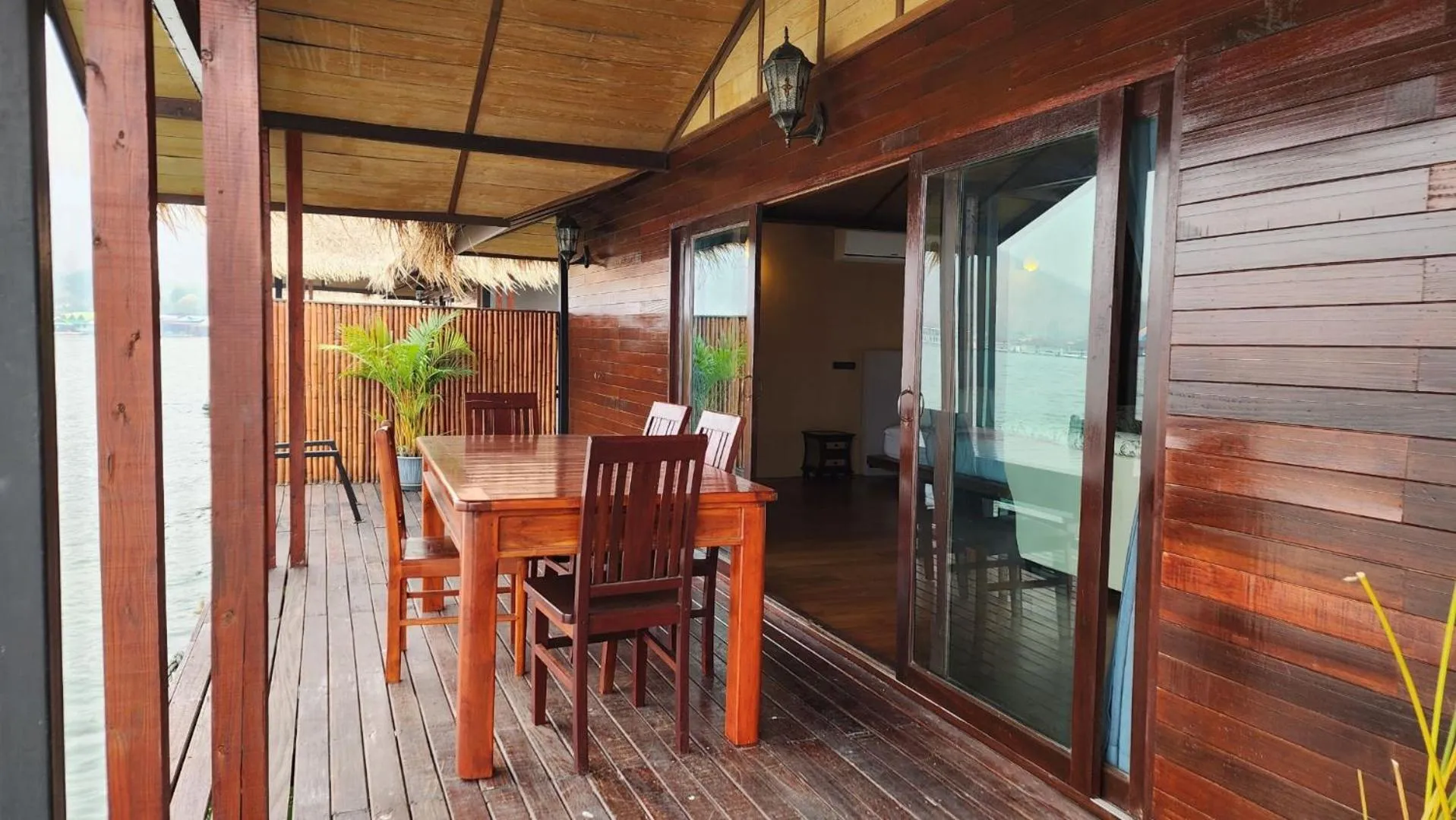 Dining area in Ruknam Resort