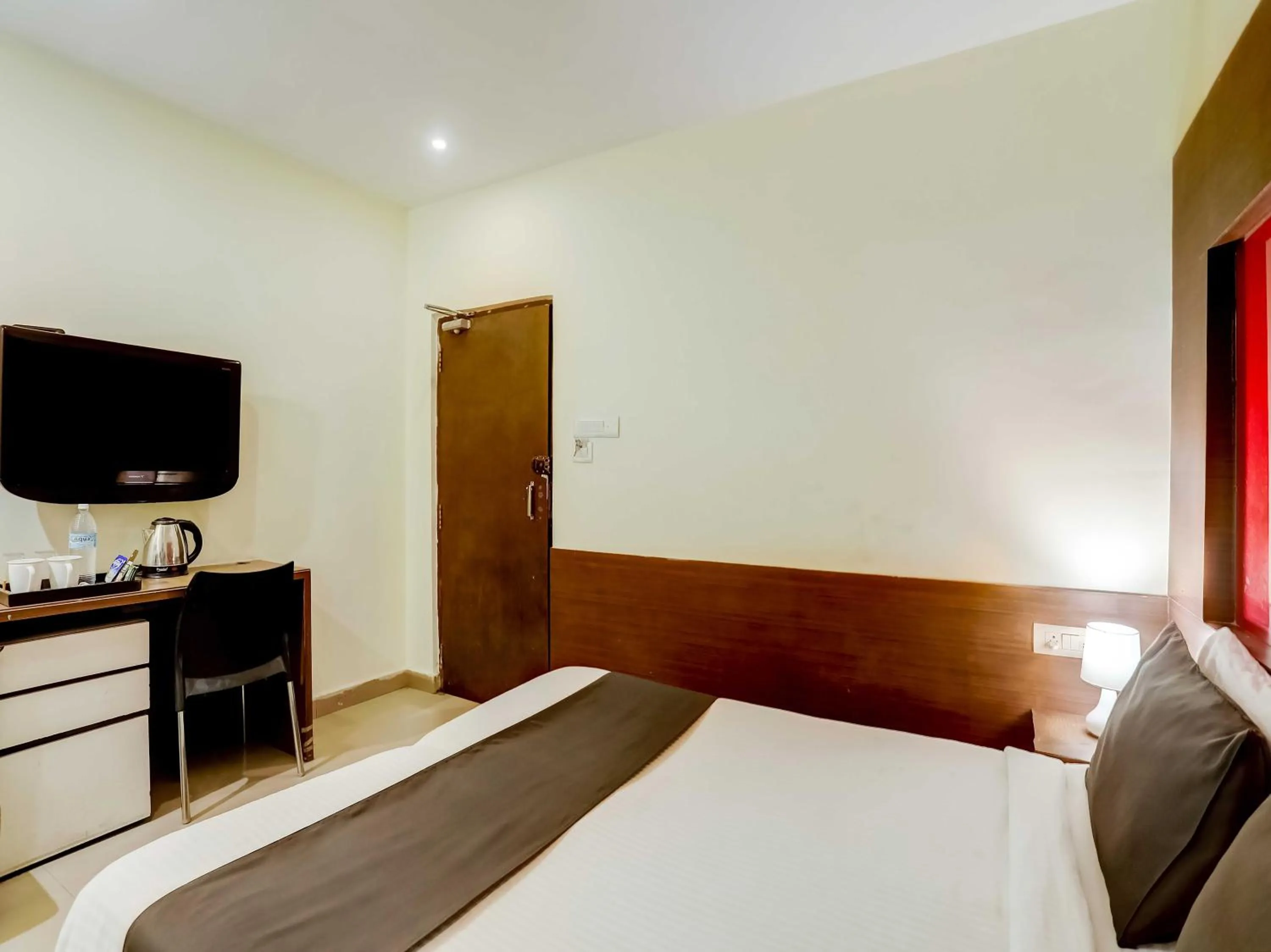 Bedroom, Bed in Collection O Grand Krishna