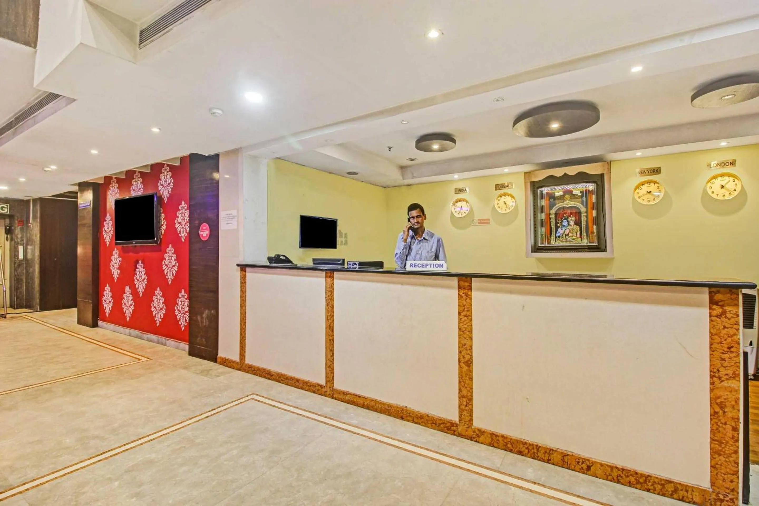 Lobby or reception in Collection O Grand Krishna