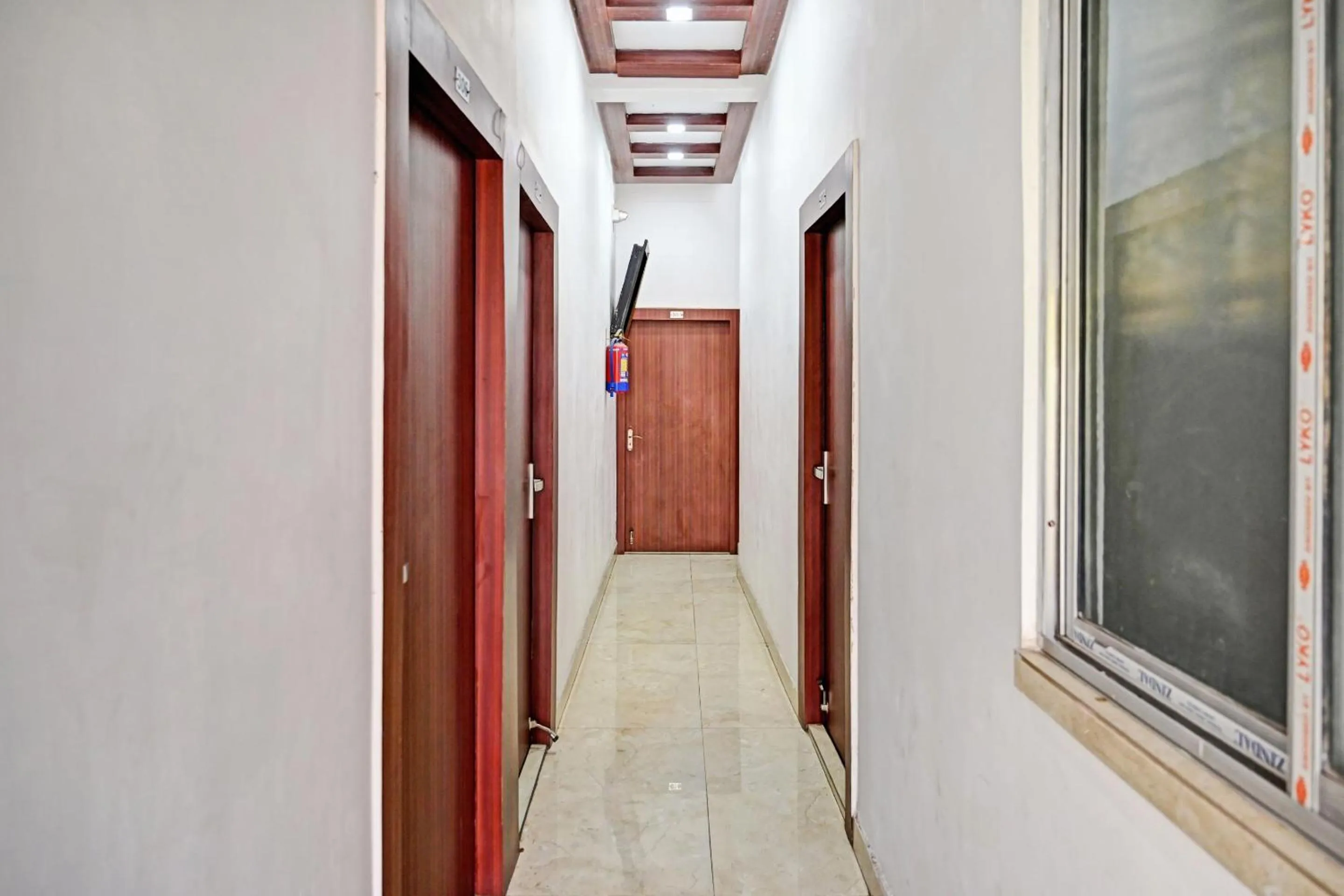 Lobby or reception in Hotel O LAXMI GUEST HOUSE JADAVPUR