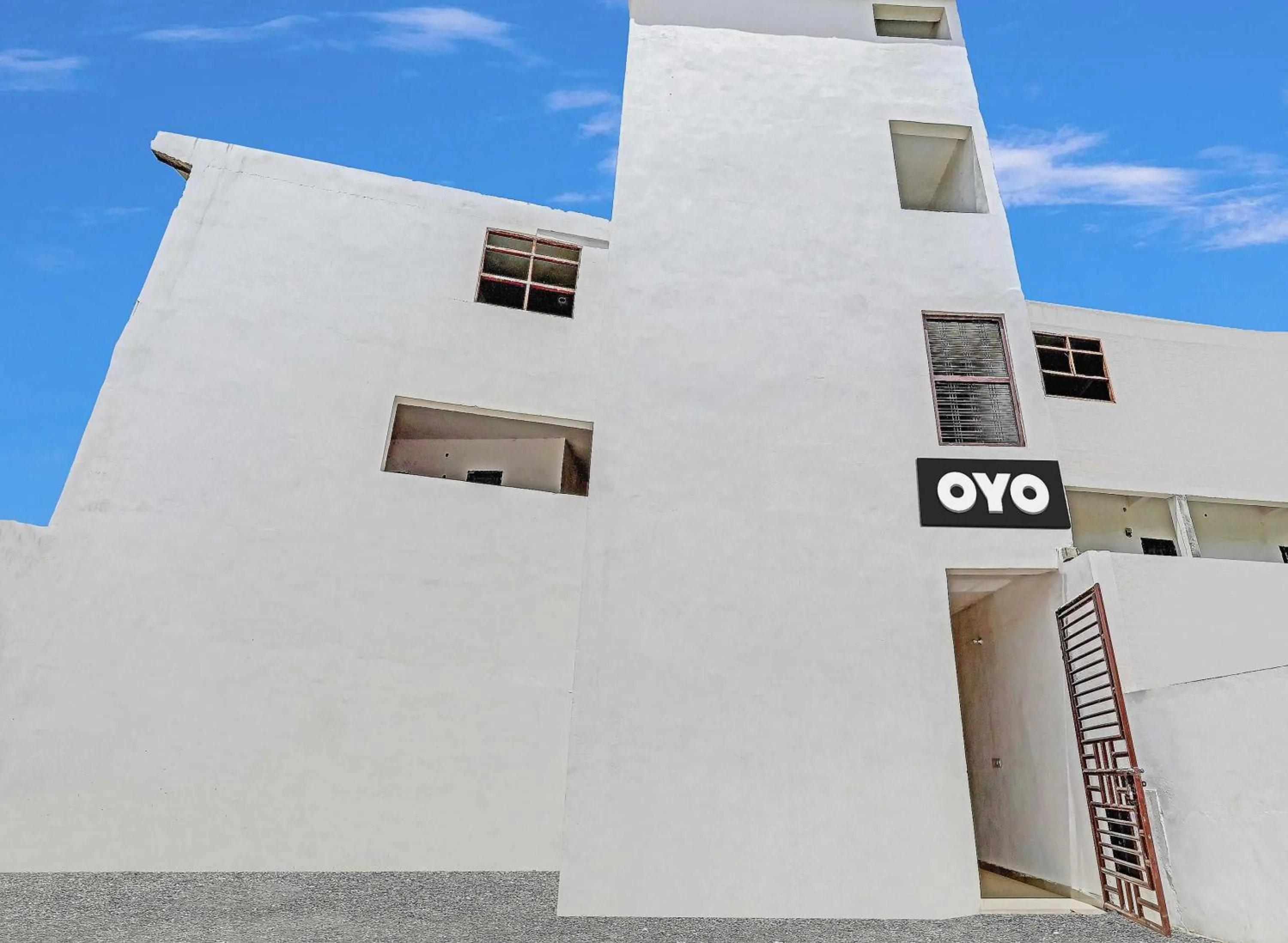 Facade/entrance in Hotel O by OYO easy stay inn