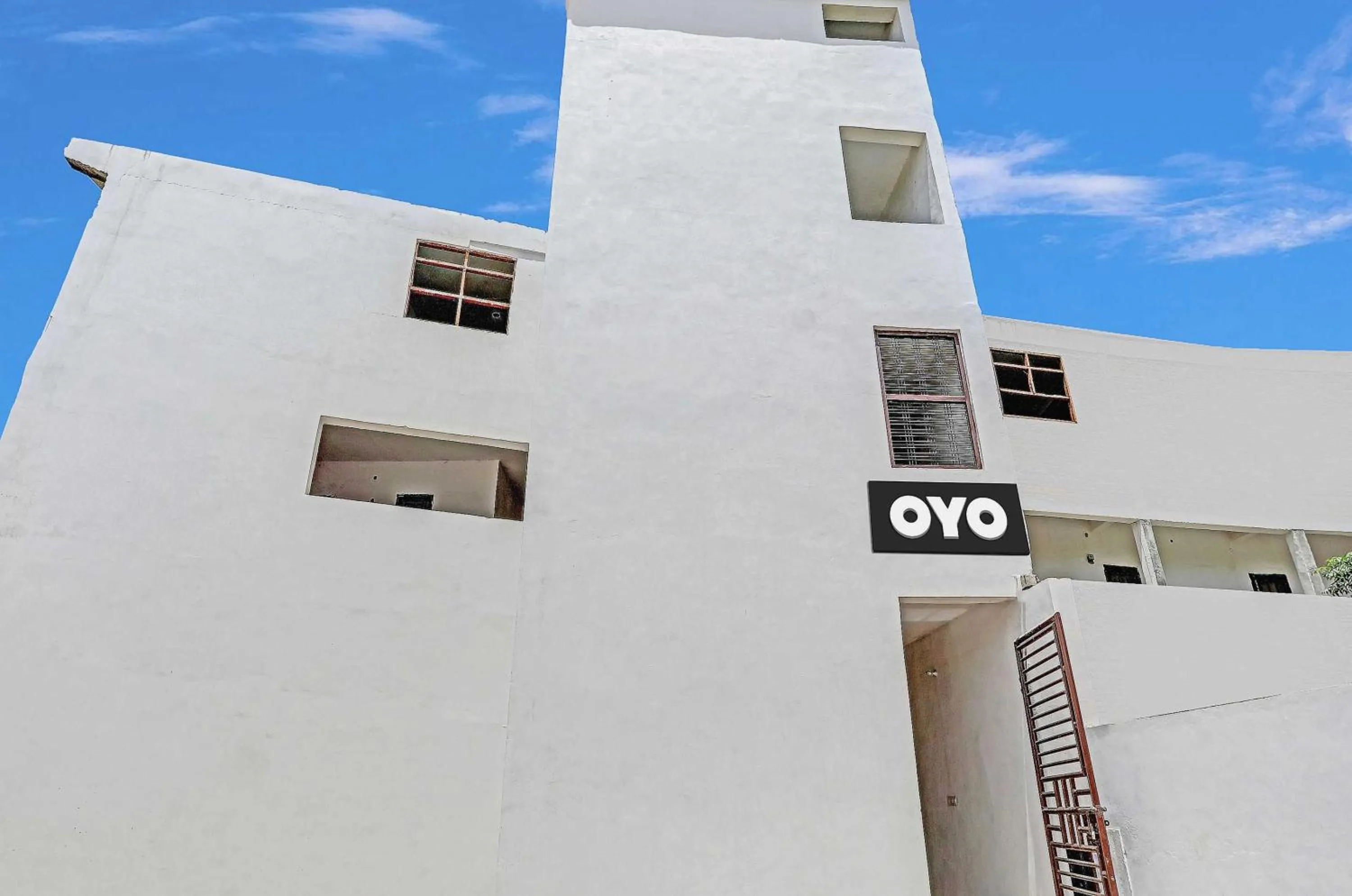 Facade/entrance in Hotel O by OYO easy stay inn