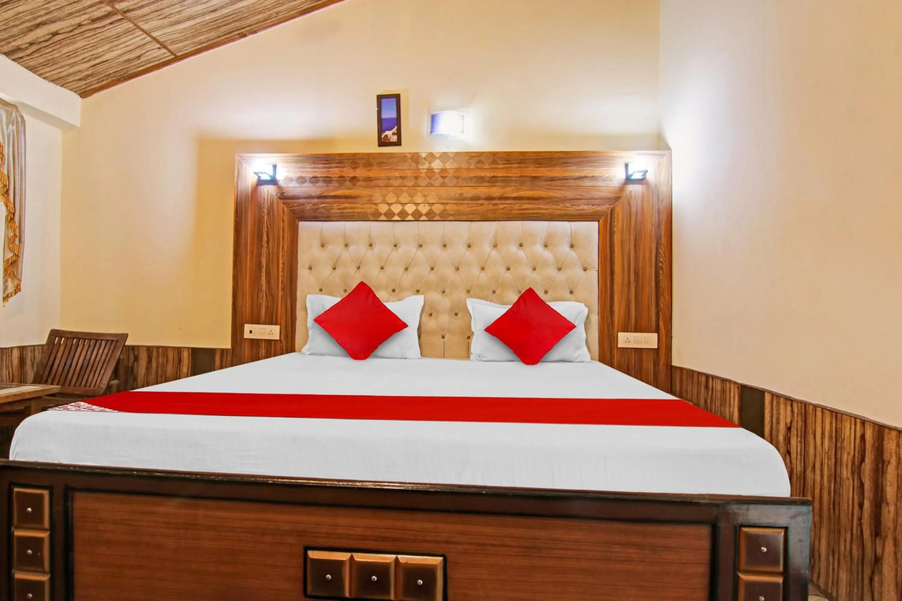 Bedroom in Hotel O ASHOKA INN