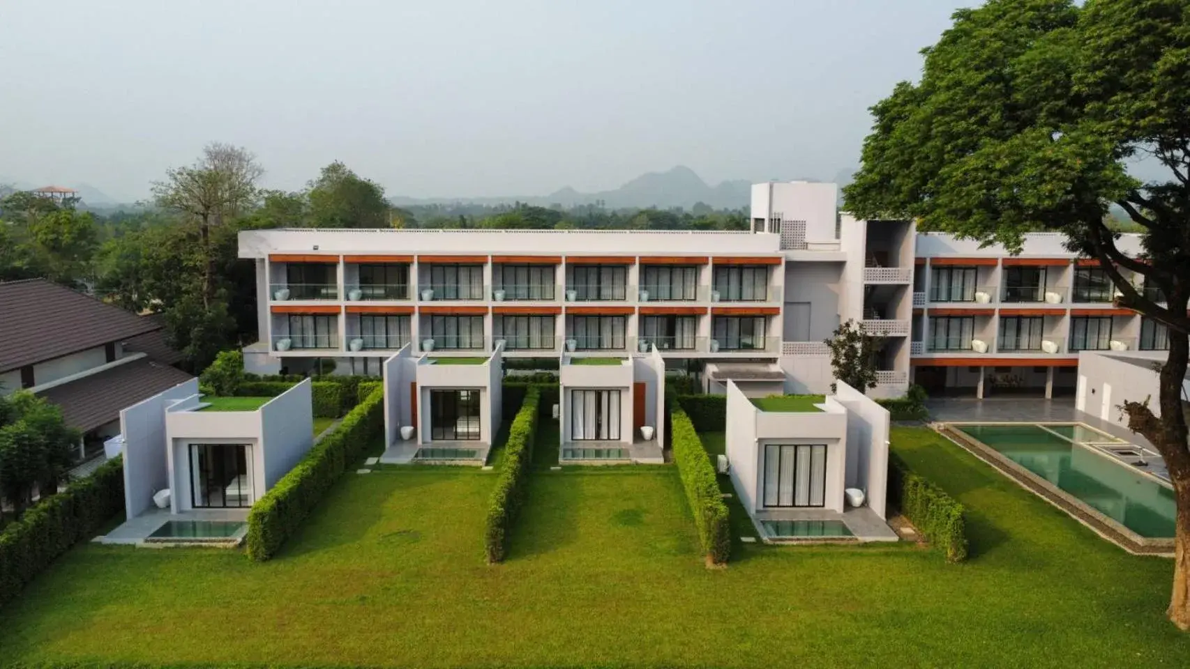 Property building in Raintree Boutique Property building in Raintree Boutique