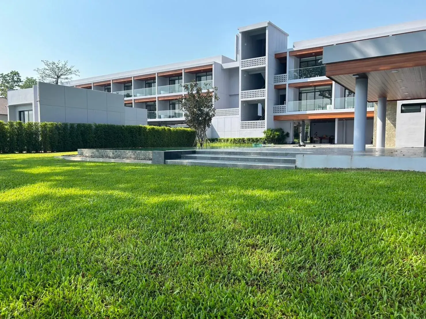 Property building in Raintree Boutique Property building in Raintree Boutique