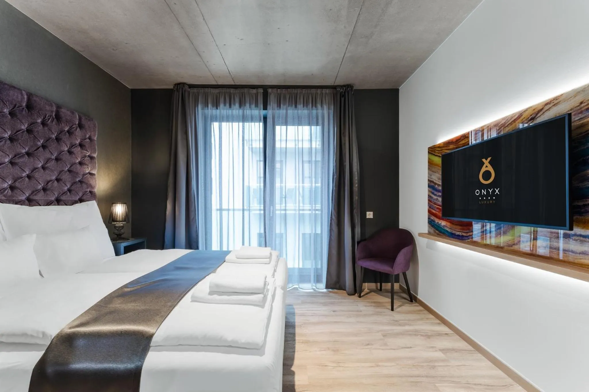 Bed in Onyx Luxury Budapest