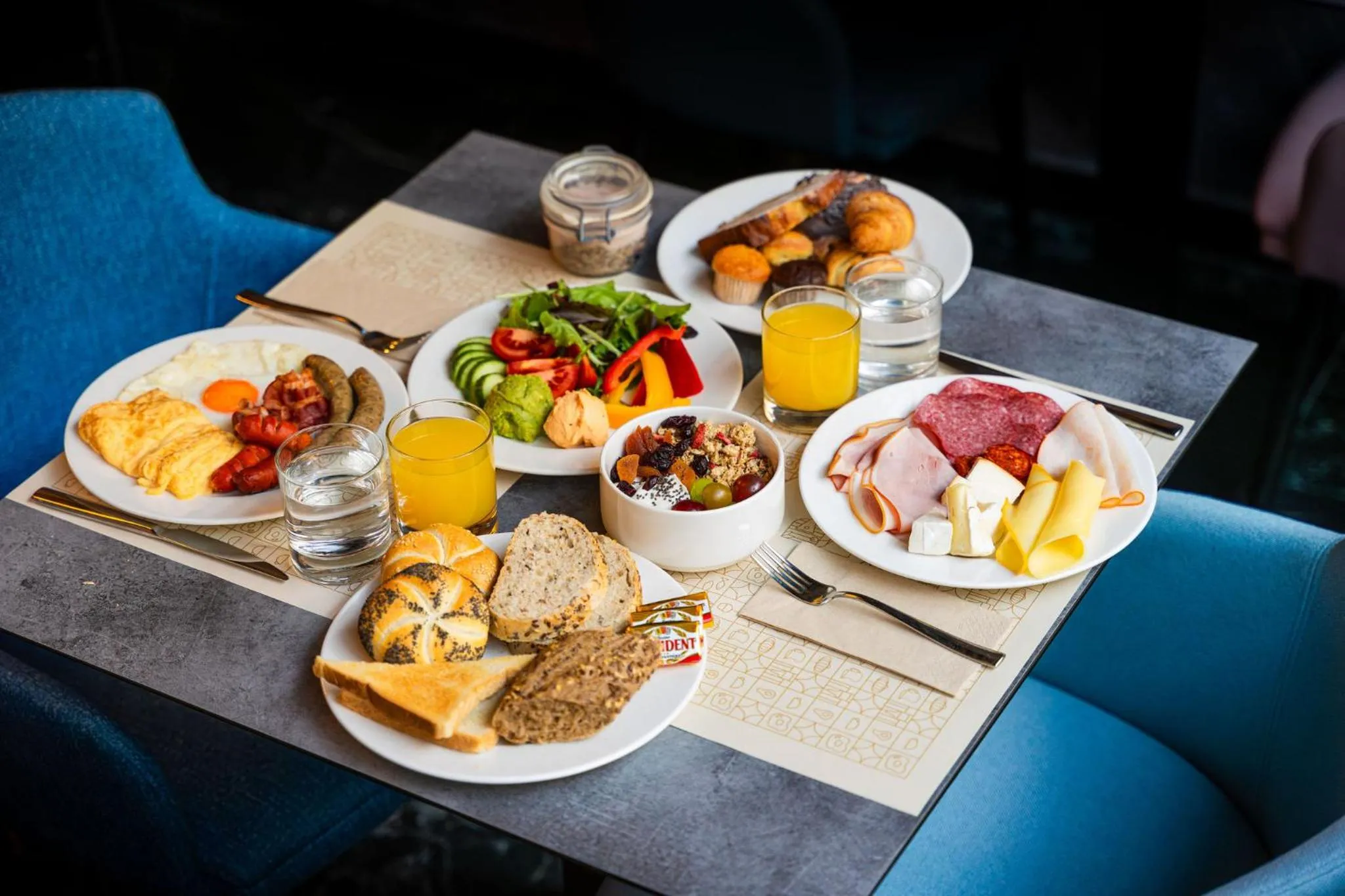 Breakfast in Onyx Luxury Budapest