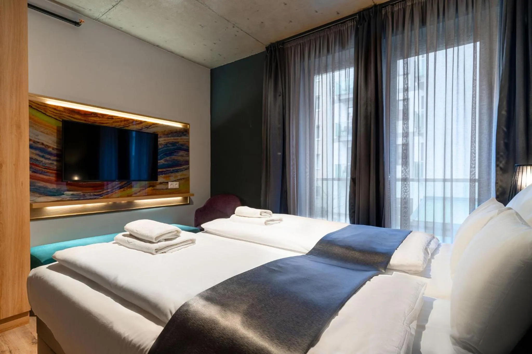 Bed in Onyx Luxury Budapest