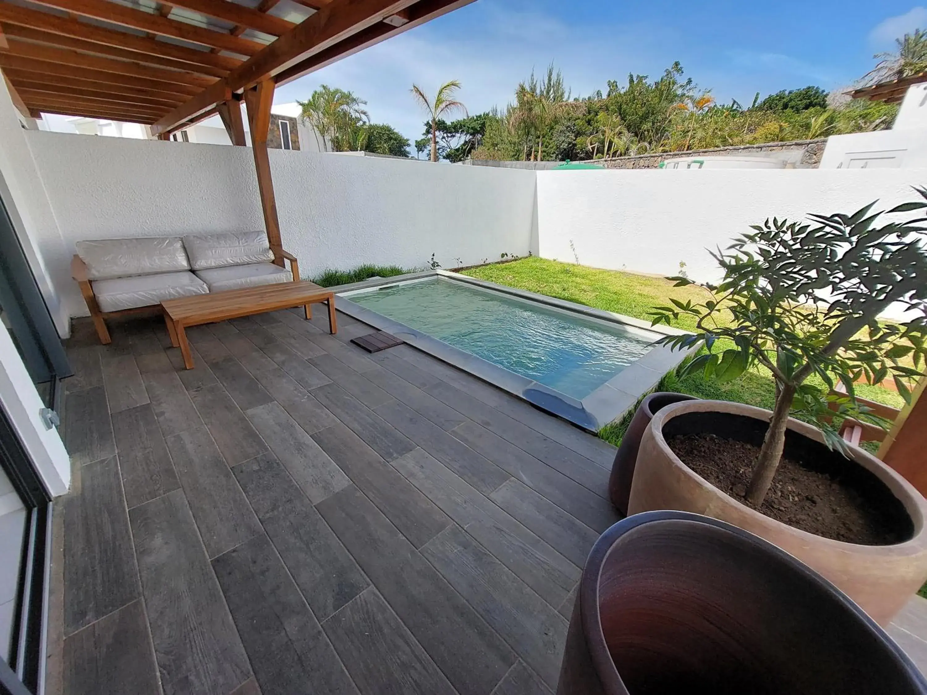 Swimming pool in Sea Diamond Boutique Hotel & Spa by Sea Resorts Swimming pool in Sea Diamond Boutique Hotel & Spa by Sea Resorts