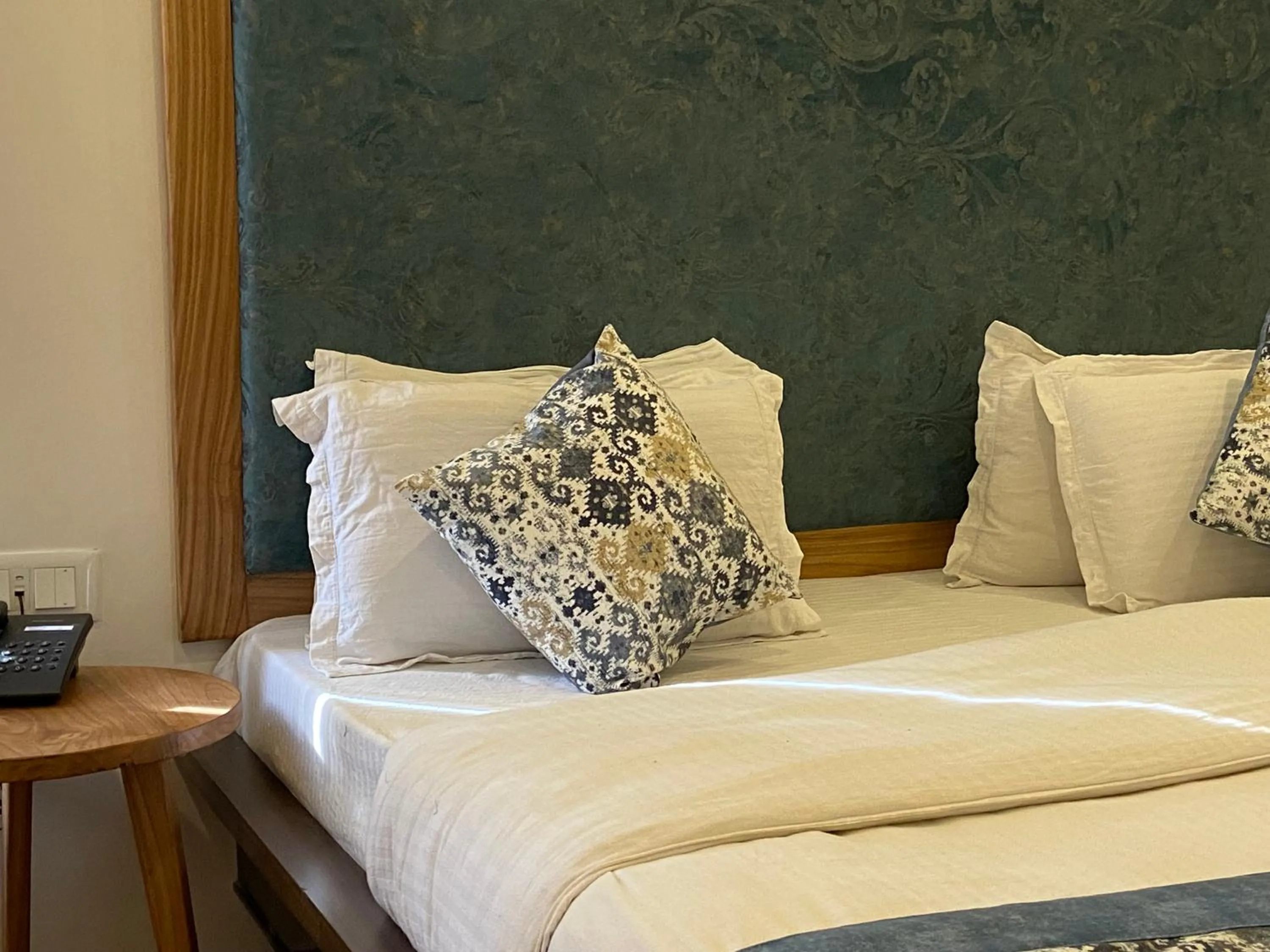 Bed in Hotel Palam Hills