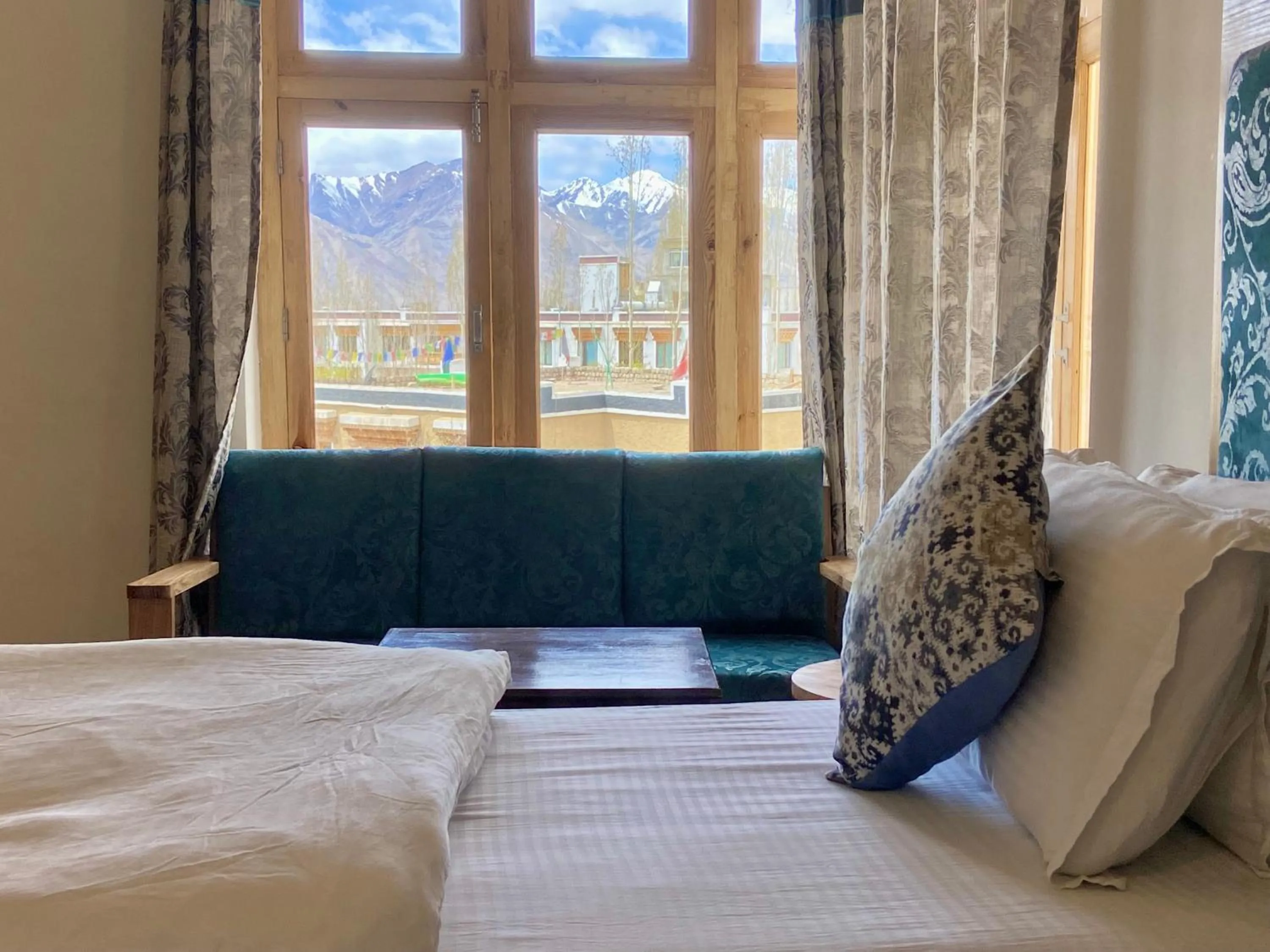 Bed in Hotel Palam Hills