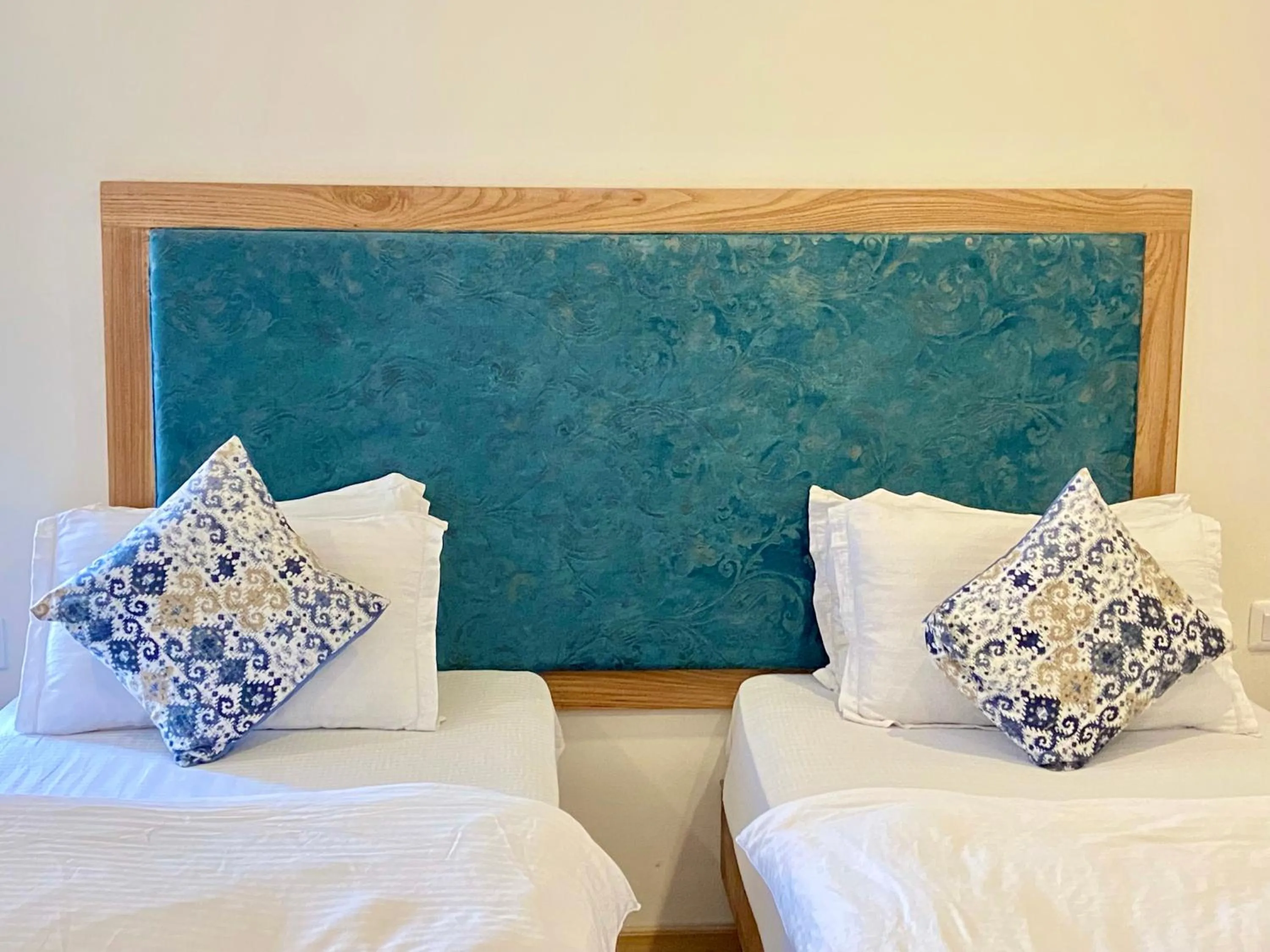 Bed in Hotel Palam Hills