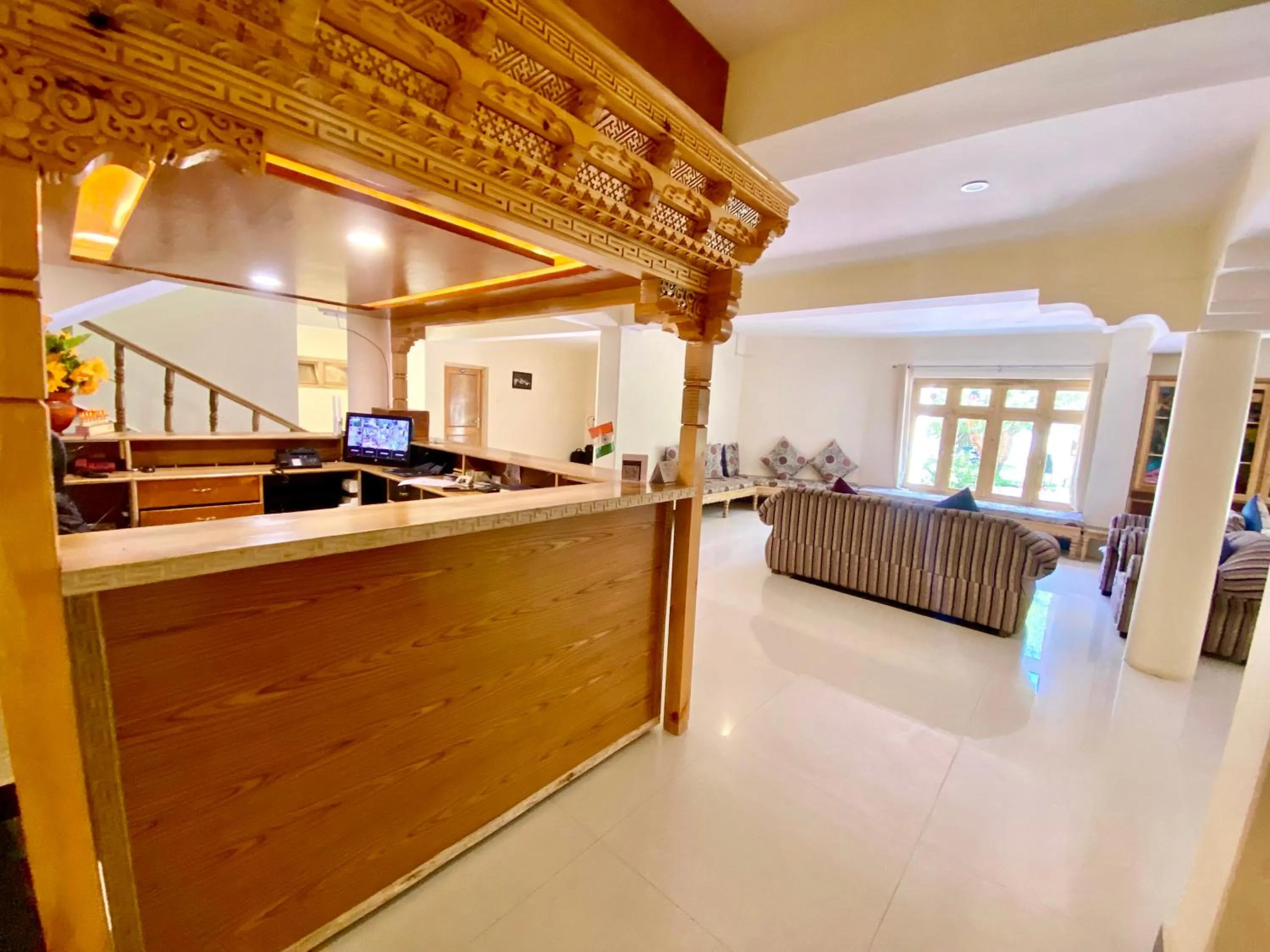 Lobby or reception in Hotel Palam Hills