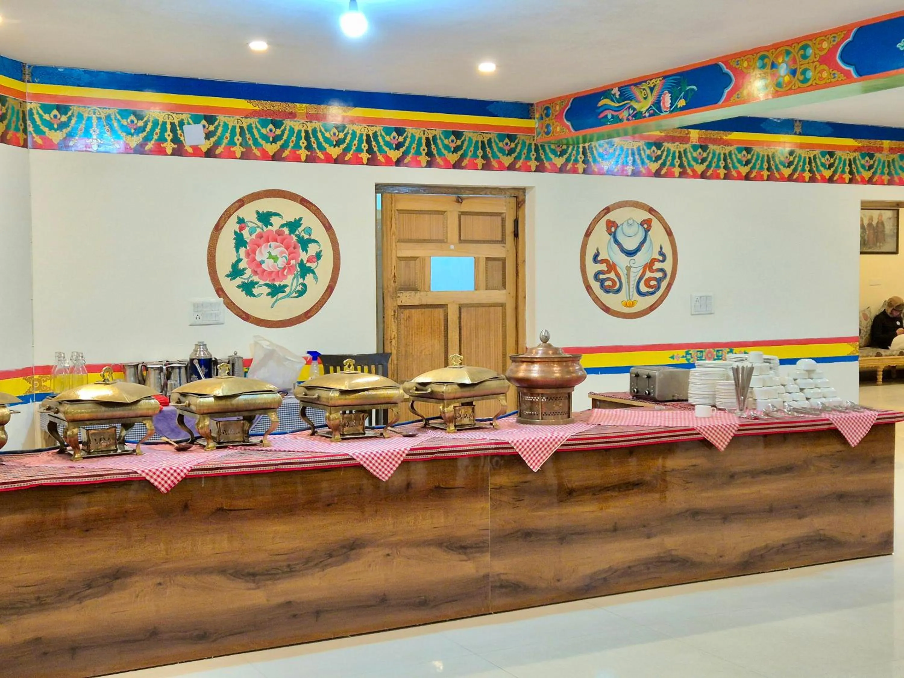 Dining area in Hotel Palam Hills