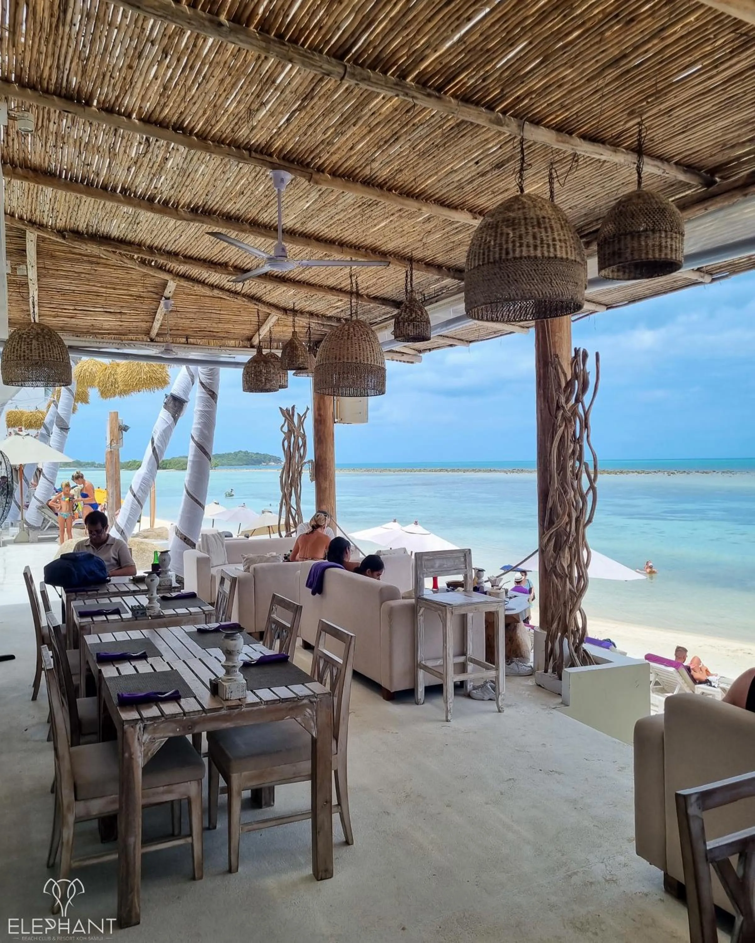 Restaurant/places to eat in Elephant Beach Club & Resort Samui