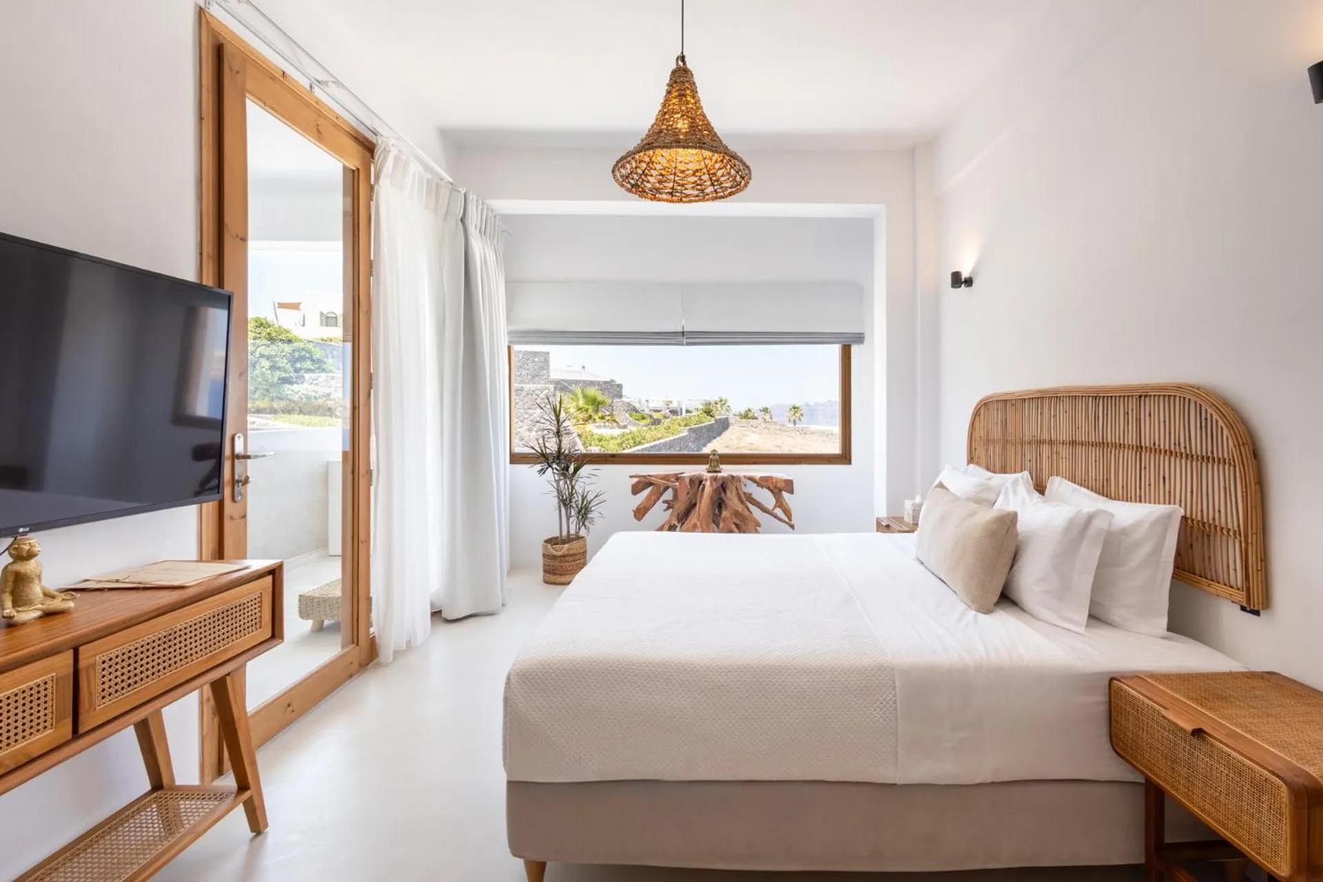 Bed in Divino Caldera