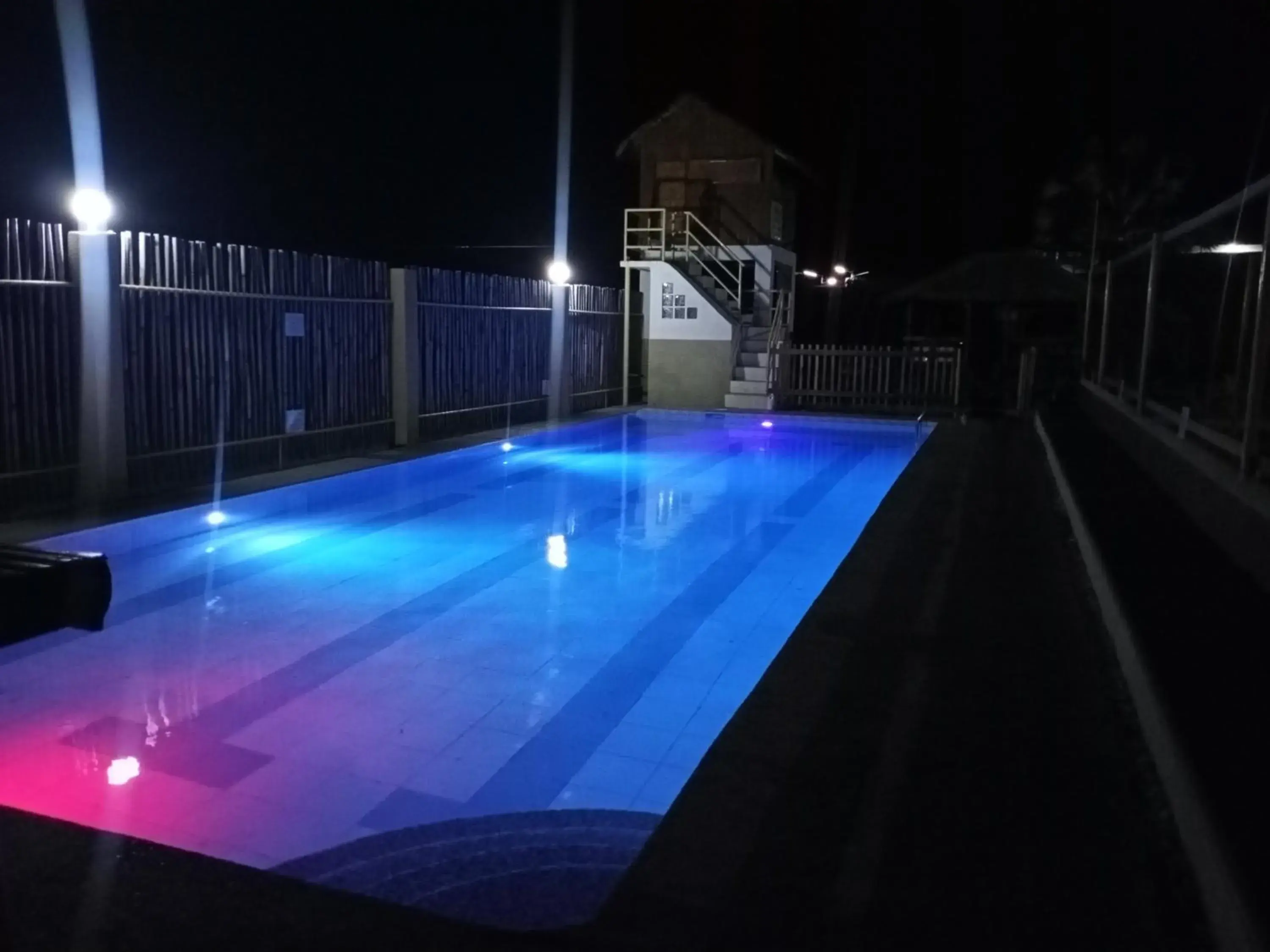 Swimming pool in Good Guys Beach Resort Swimming pool in Good Guys Beach Resort