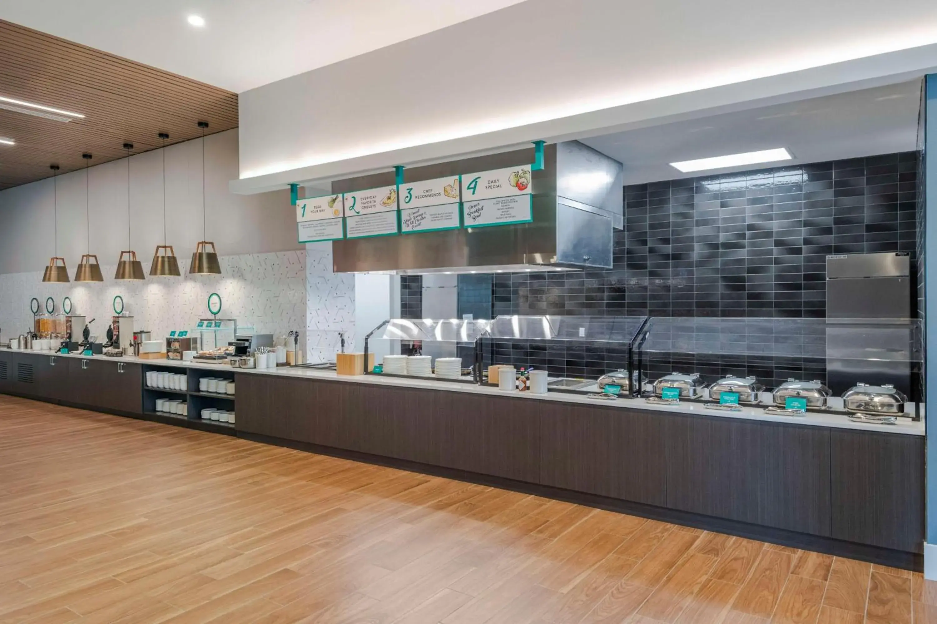 Restaurant/places to eat in Embassy Suites By Hilton Asheville Downtown Restaurant/places to eat in Embassy Suites By Hilton Asheville Downtown