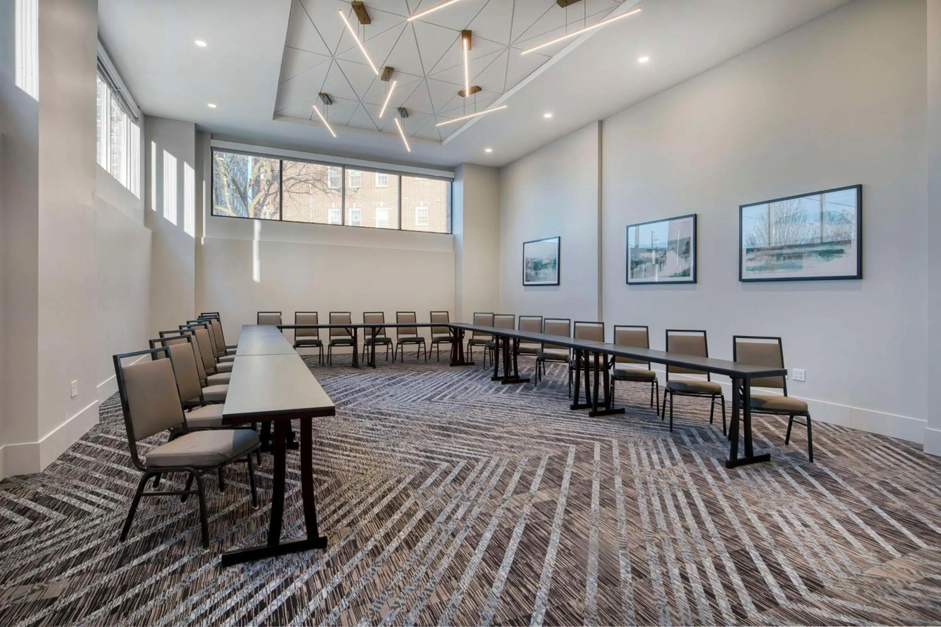 Meeting/conference room in Embassy Suites By Hilton Asheville Downtown