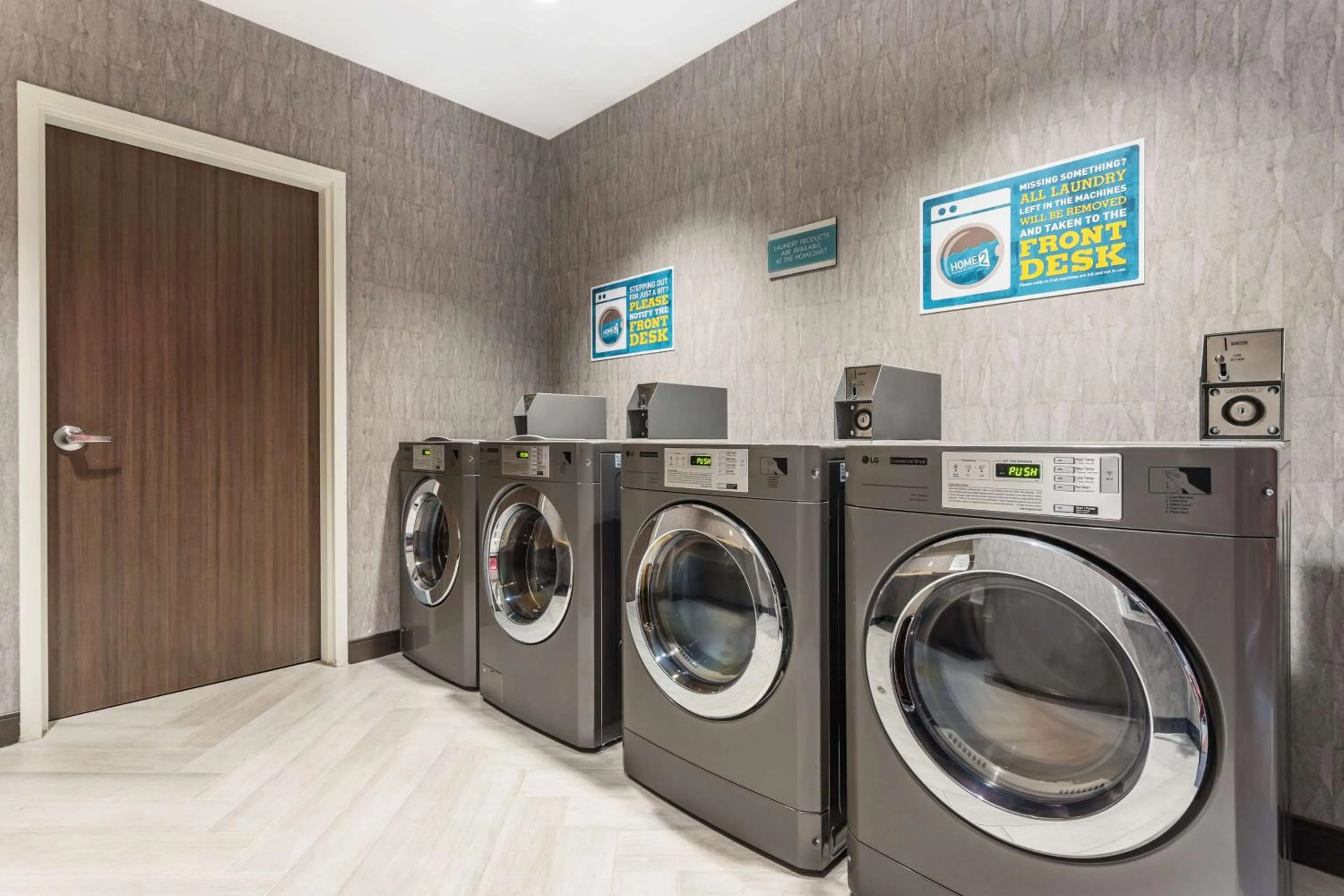 Property building in Home2 Suites By Hilton Cedar Rapids Westdale