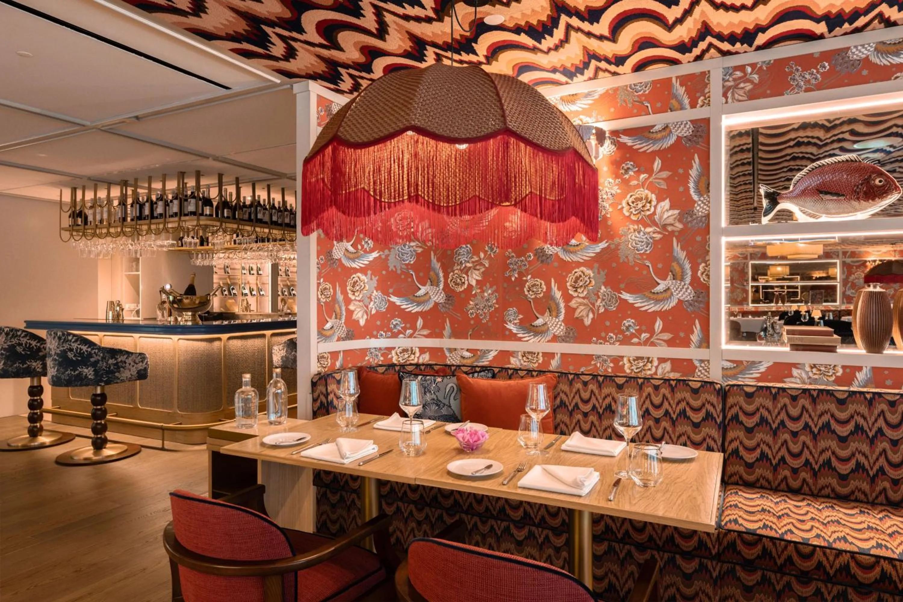 Dining area in Legacy Hotel Cascais, Curio Collection By Hilton