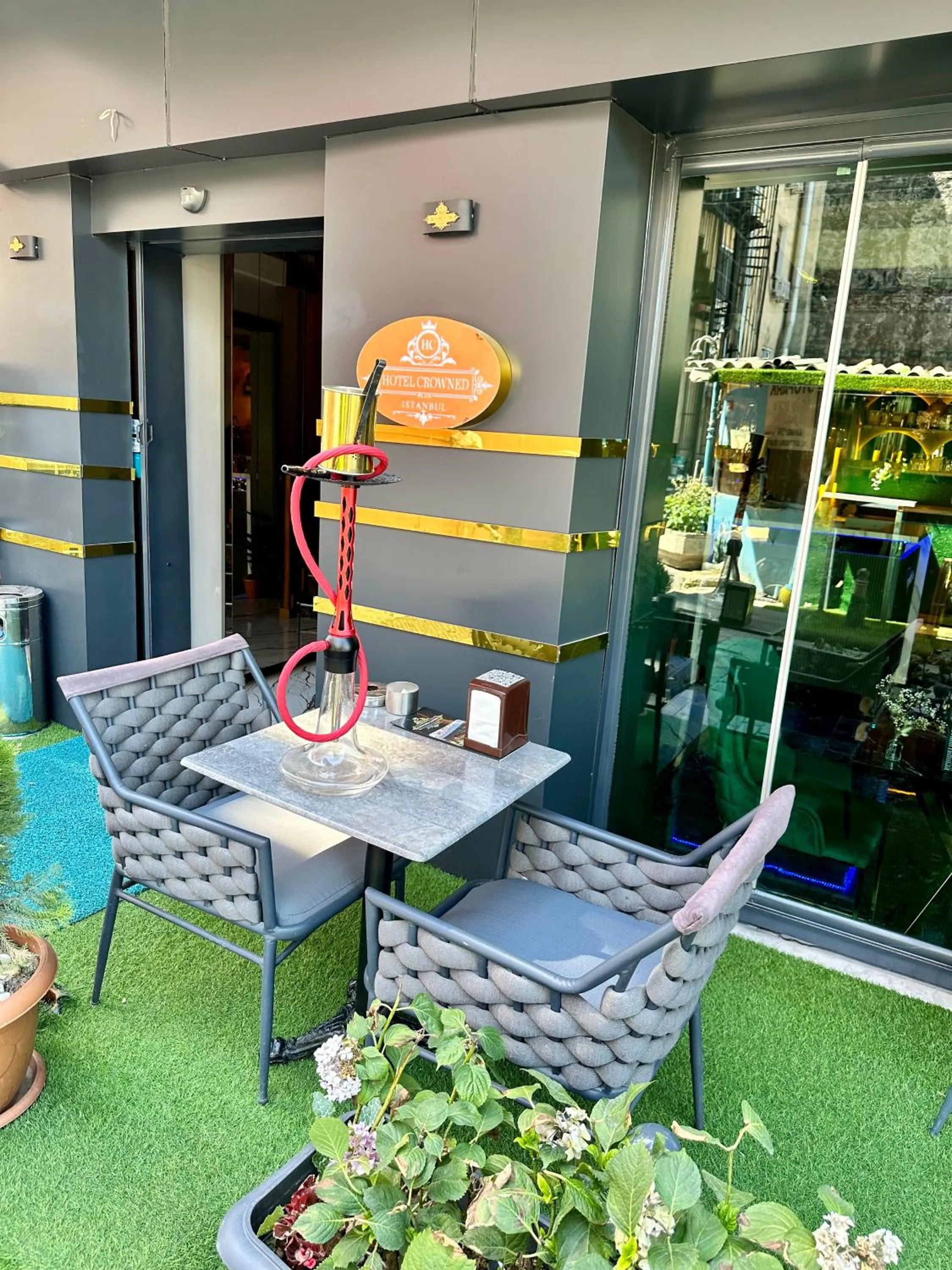 Day in Crowned Plus Hotel