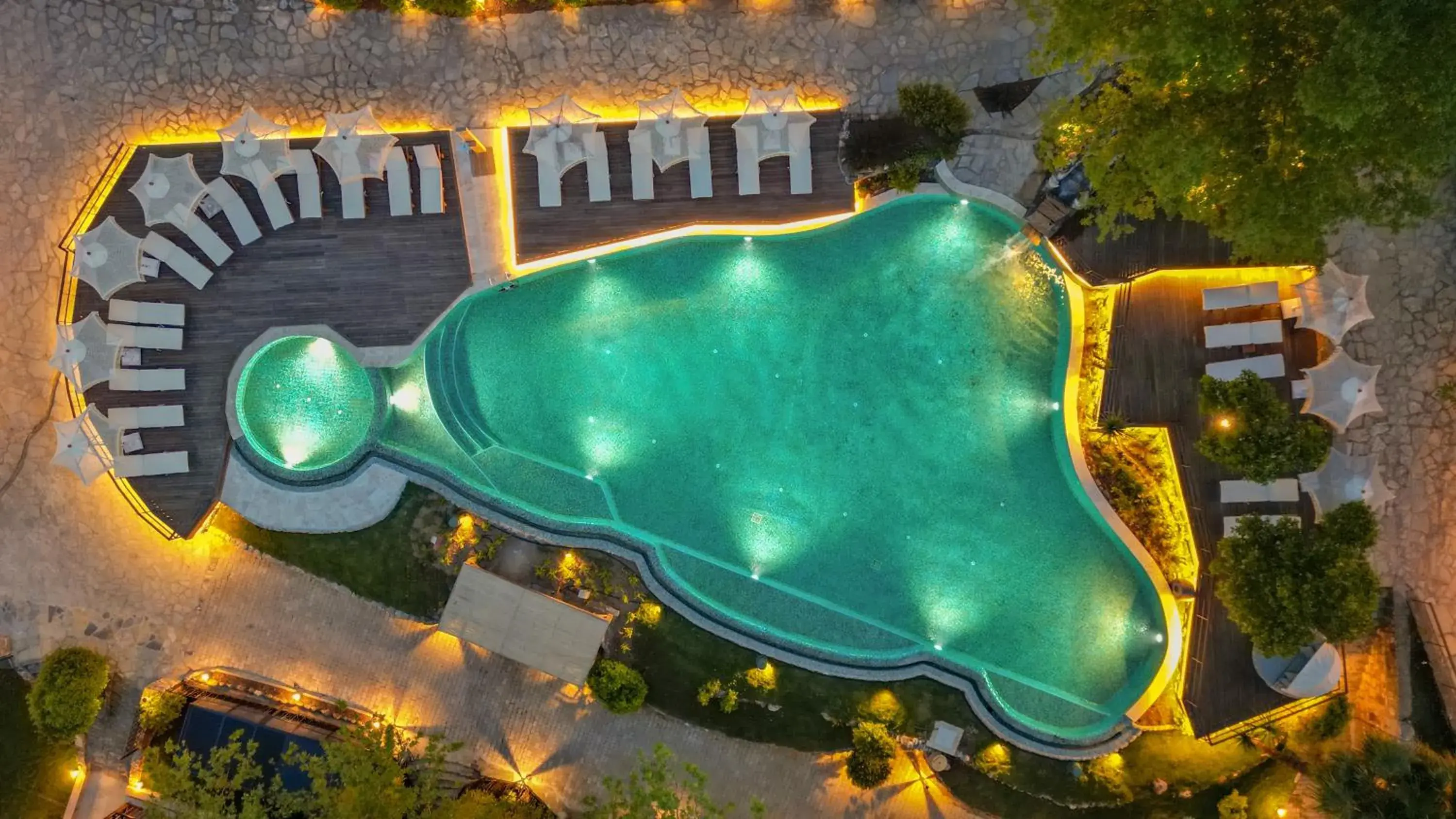 Pool view in Nuup Hotel Pool view in Nuup Hotel