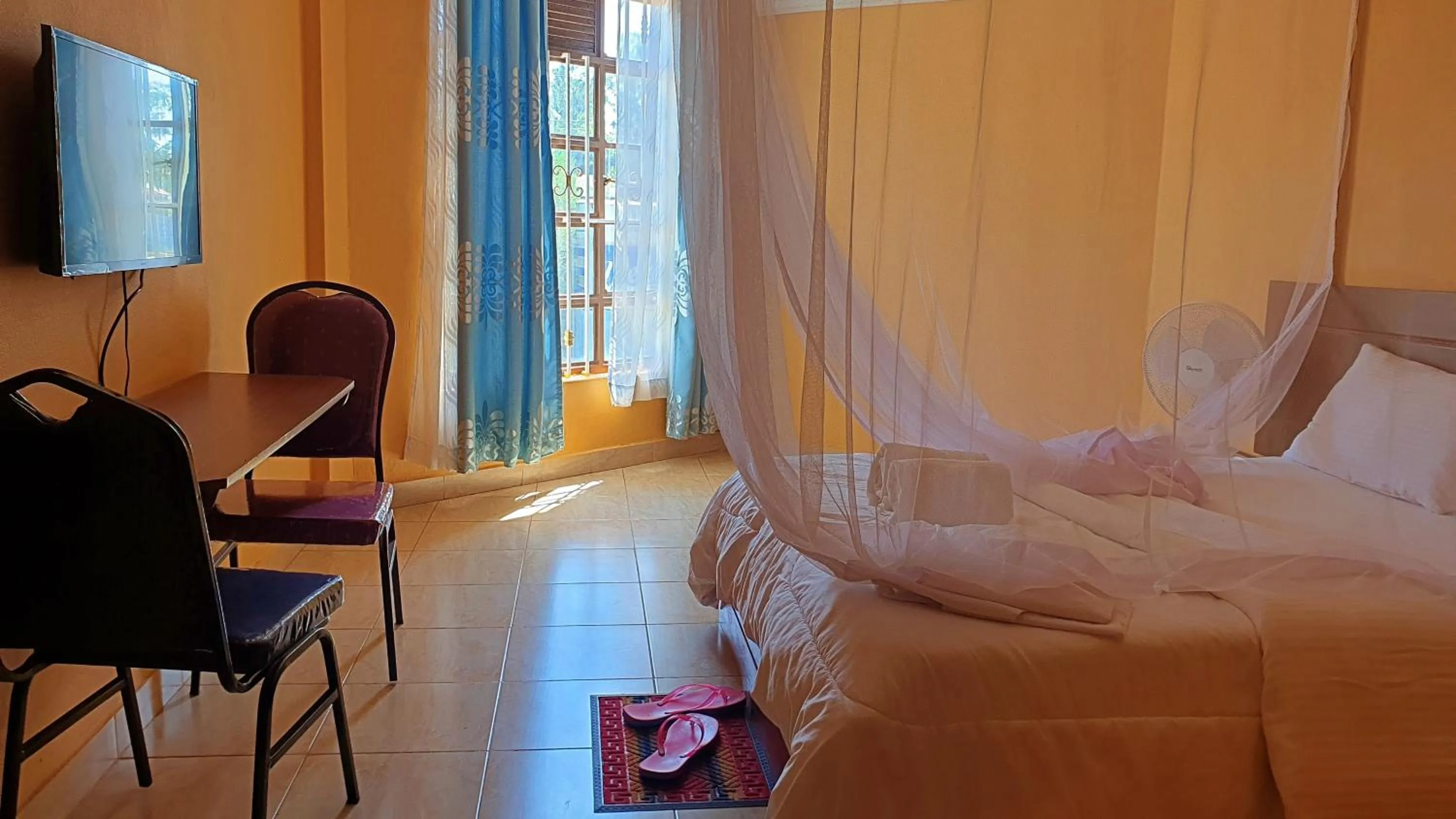 Bed in Oyugis Le Grand Hotel