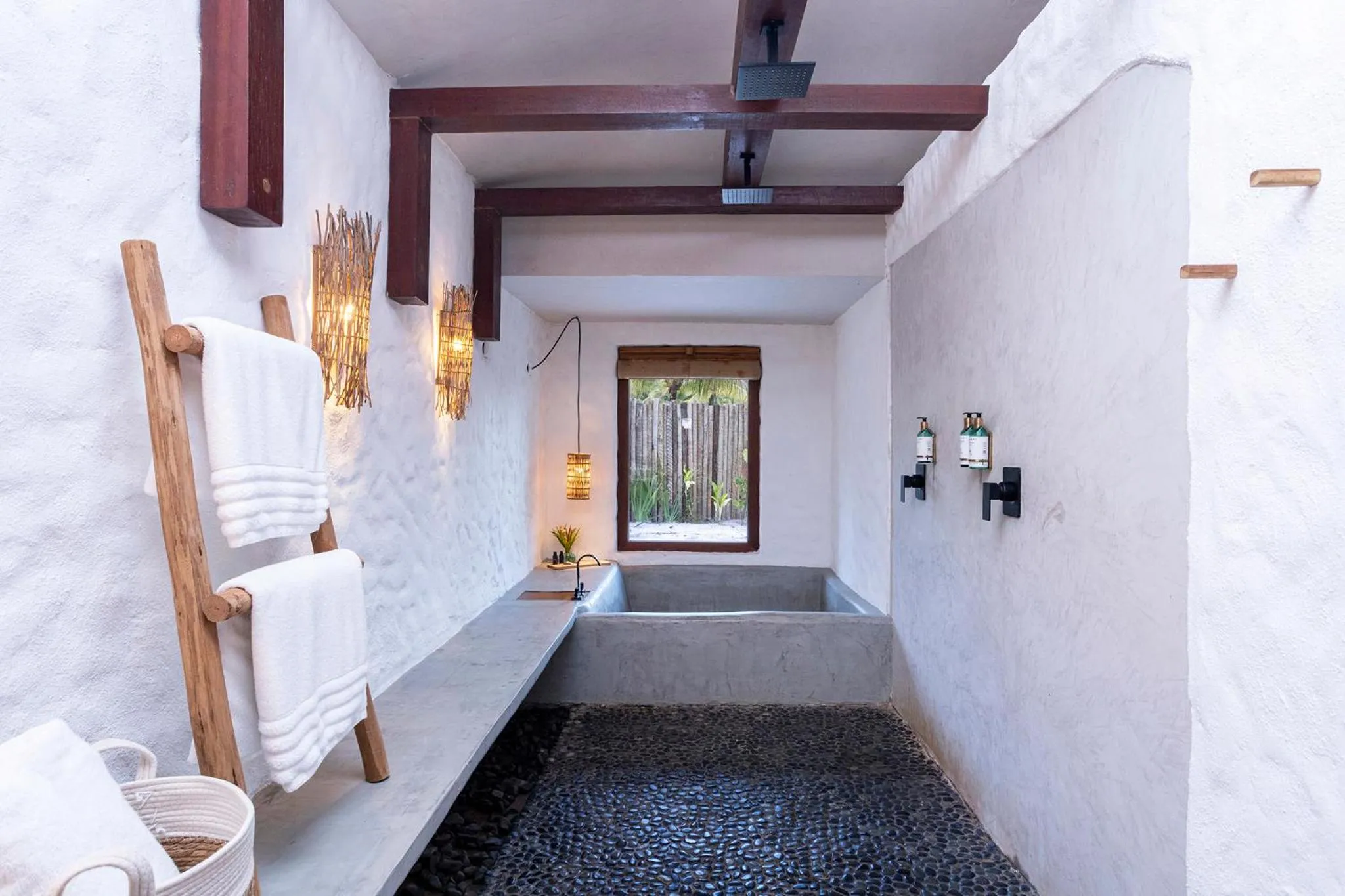 Bathroom, Bed in Reserva Jacumã Boutique Hotel