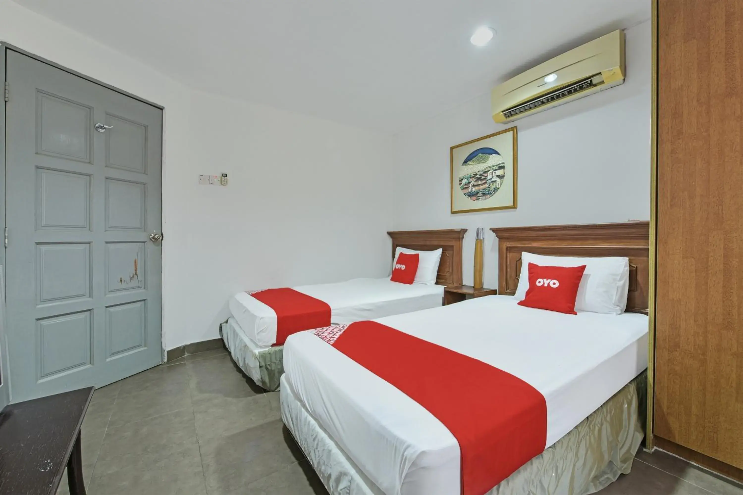 Deluxe Twin Room in Super OYO 90780 J Hotel Bukit Bintang Deluxe Twin Room in Super OYO 90780 J Hotel Bukit Bintang