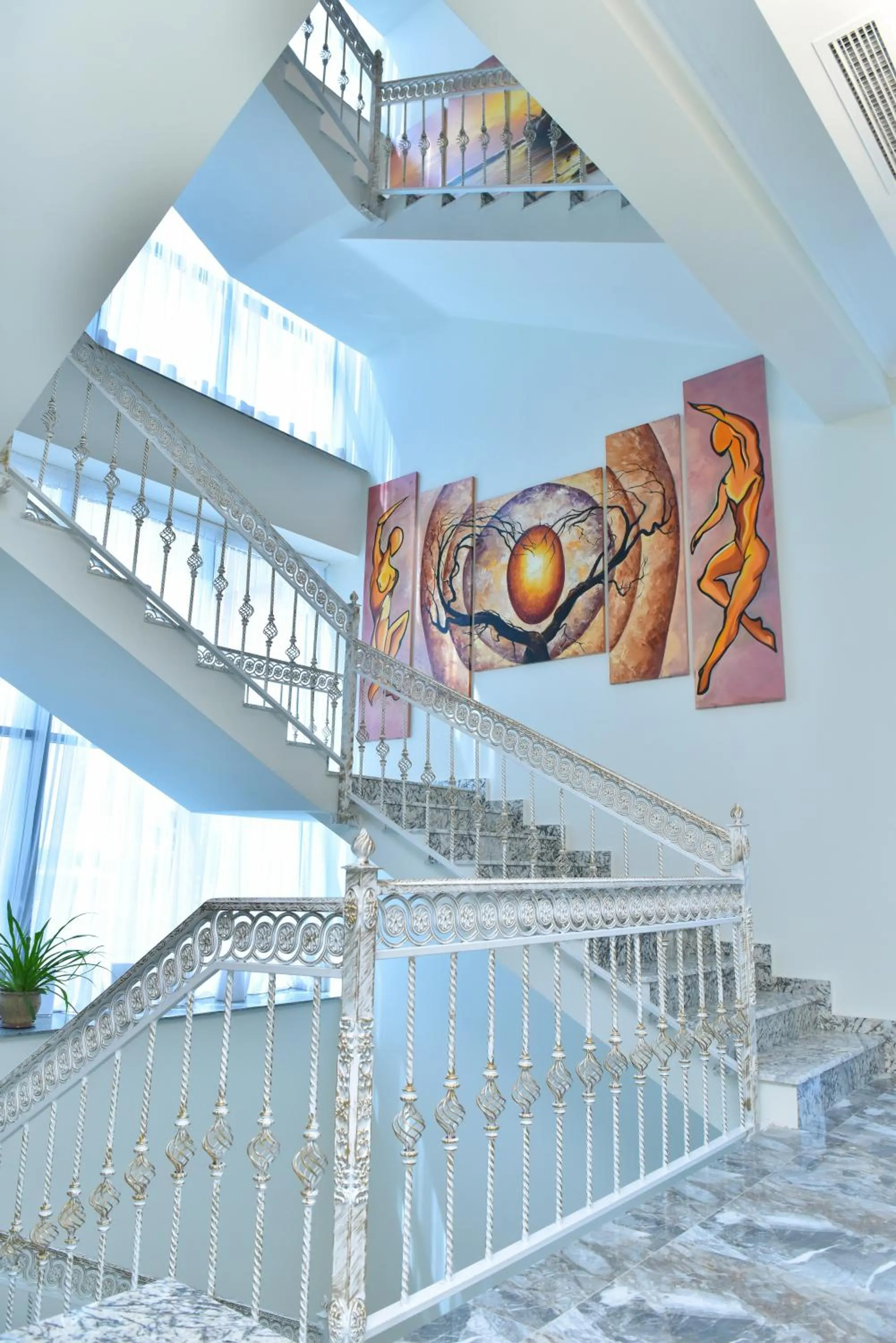 Decorative detail in Altunyan Hotel