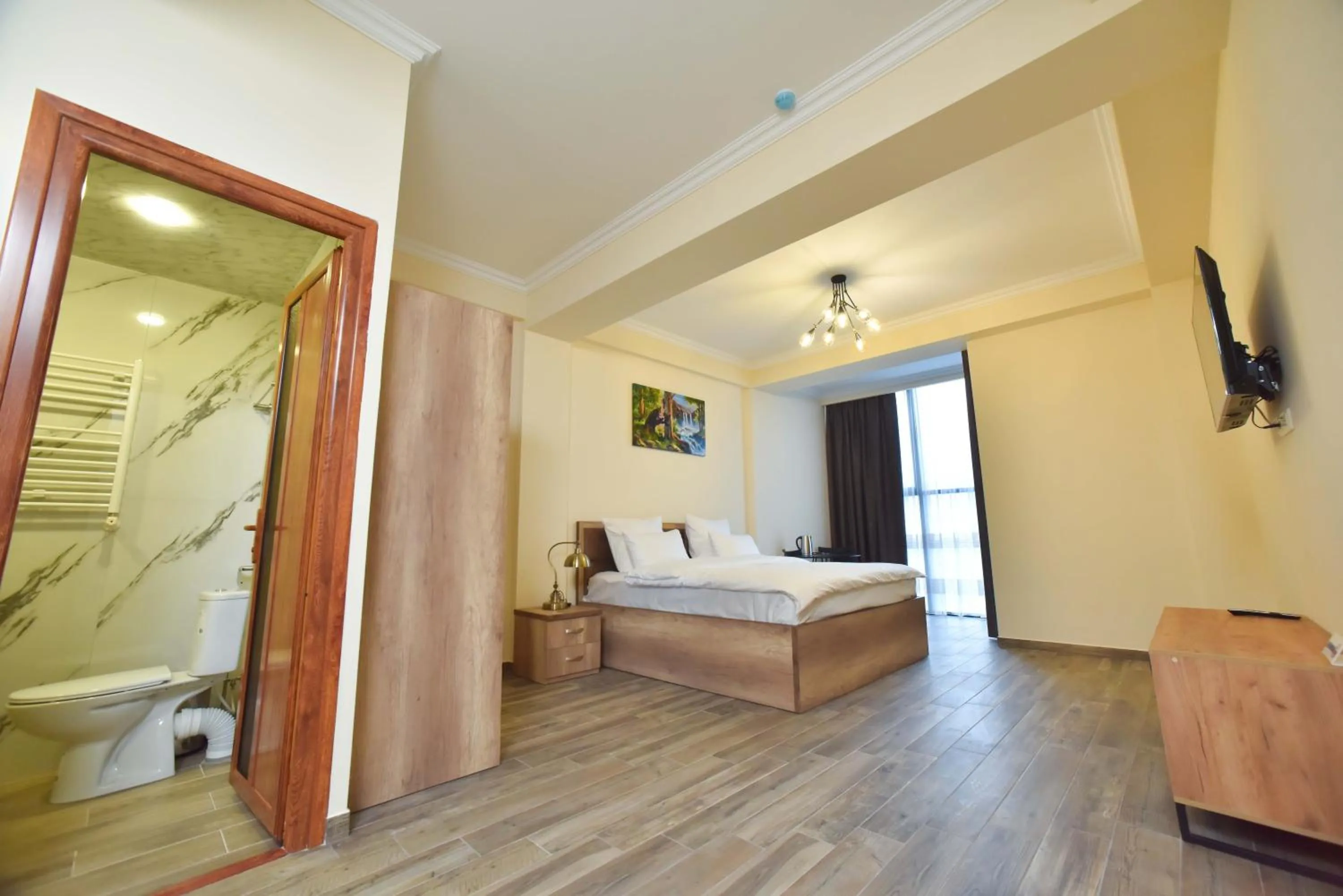 Photo of the whole room, Bed in Altunyan Hotel