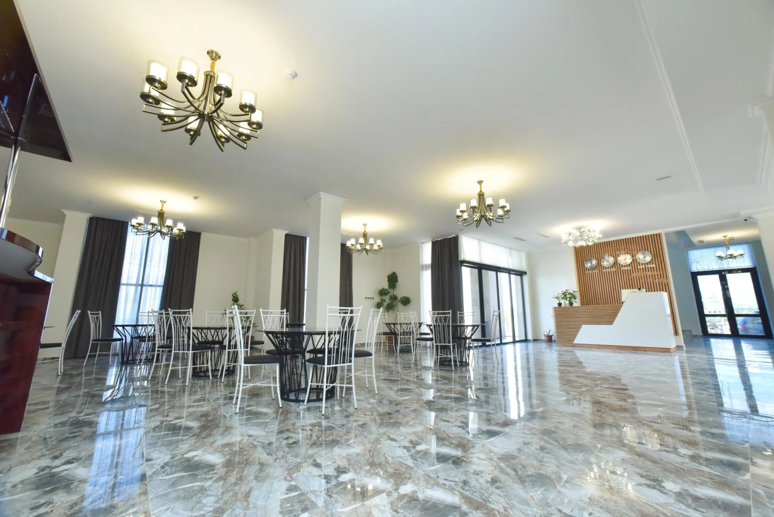 Restaurant/places to eat in Altunyan Hotel