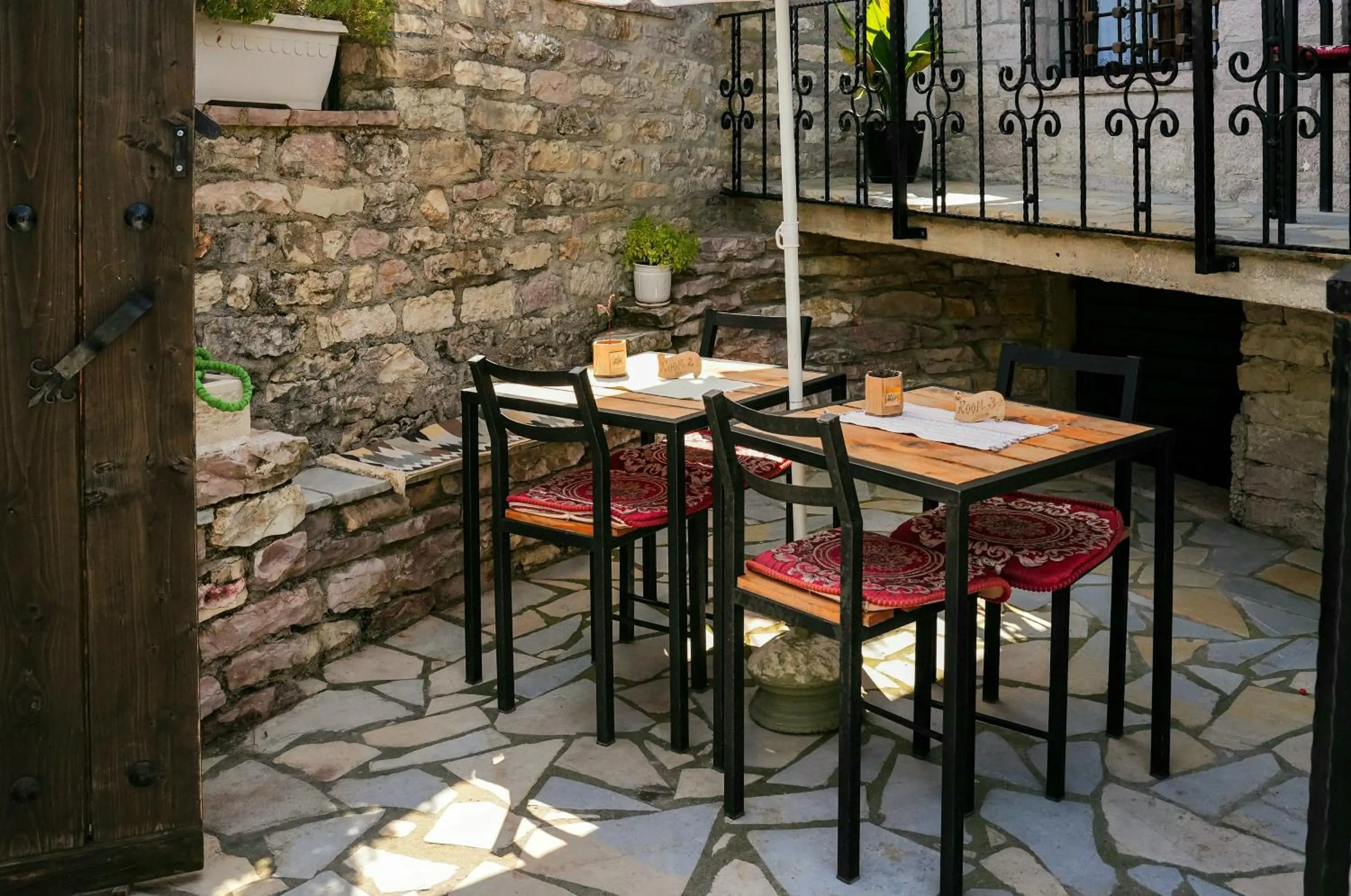 Balcony/Terrace in Porta7 Hotel