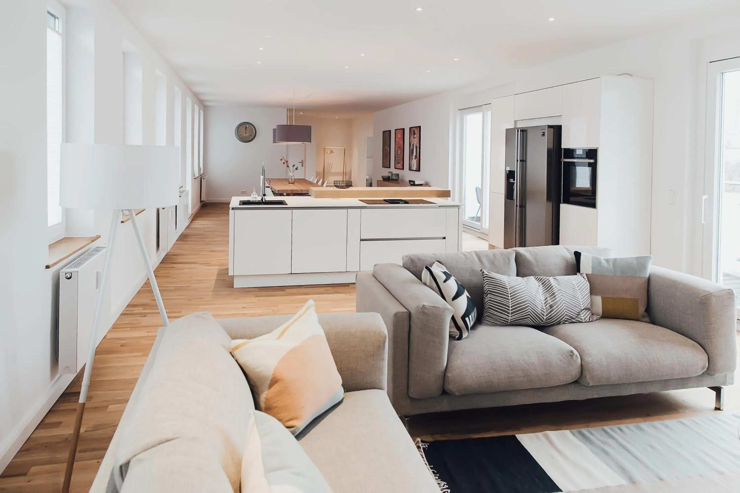 Seating area in Louis & Louise Penthouse I Digital Check In