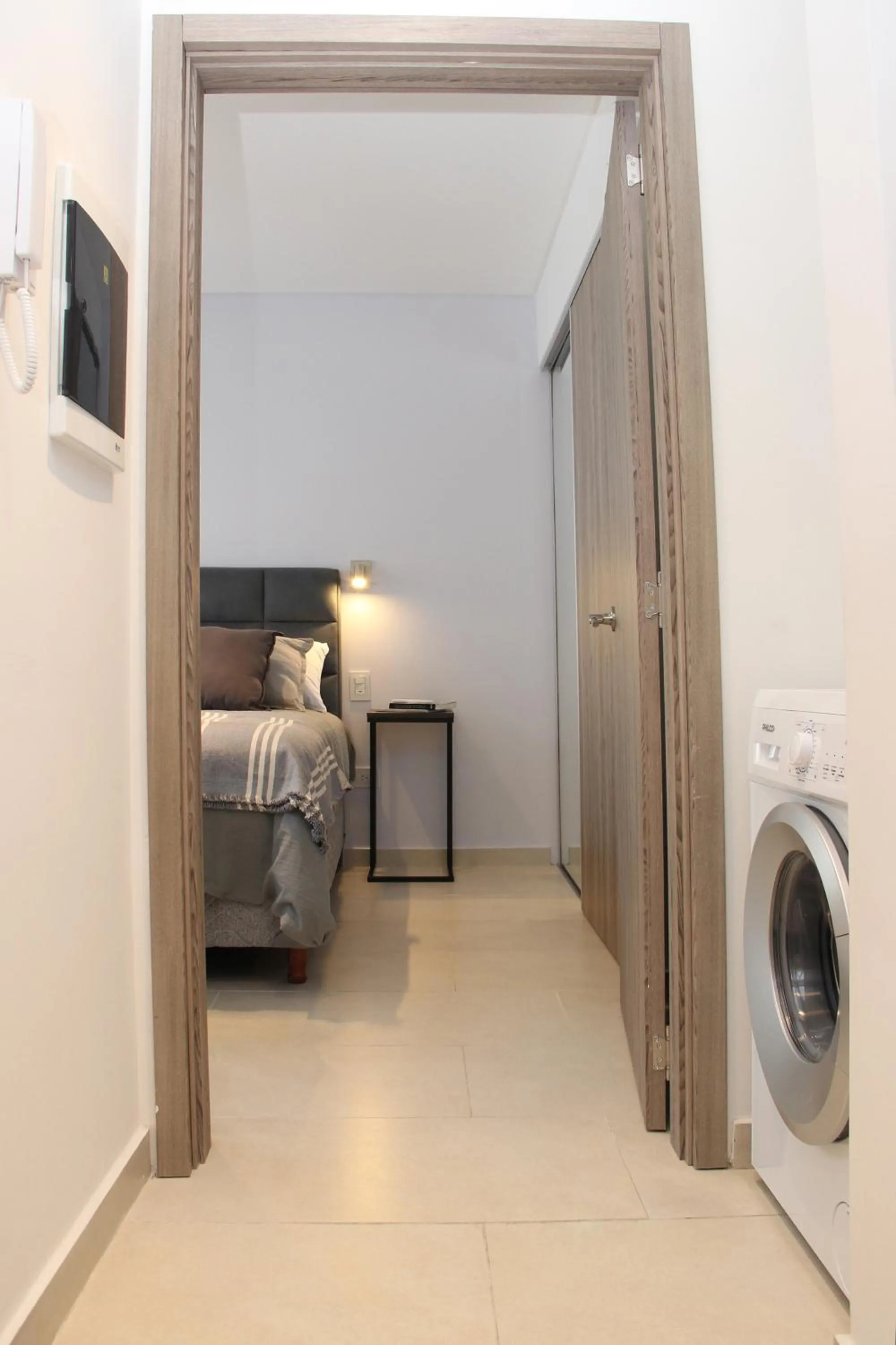 washing machine, Bed in In House BA - College