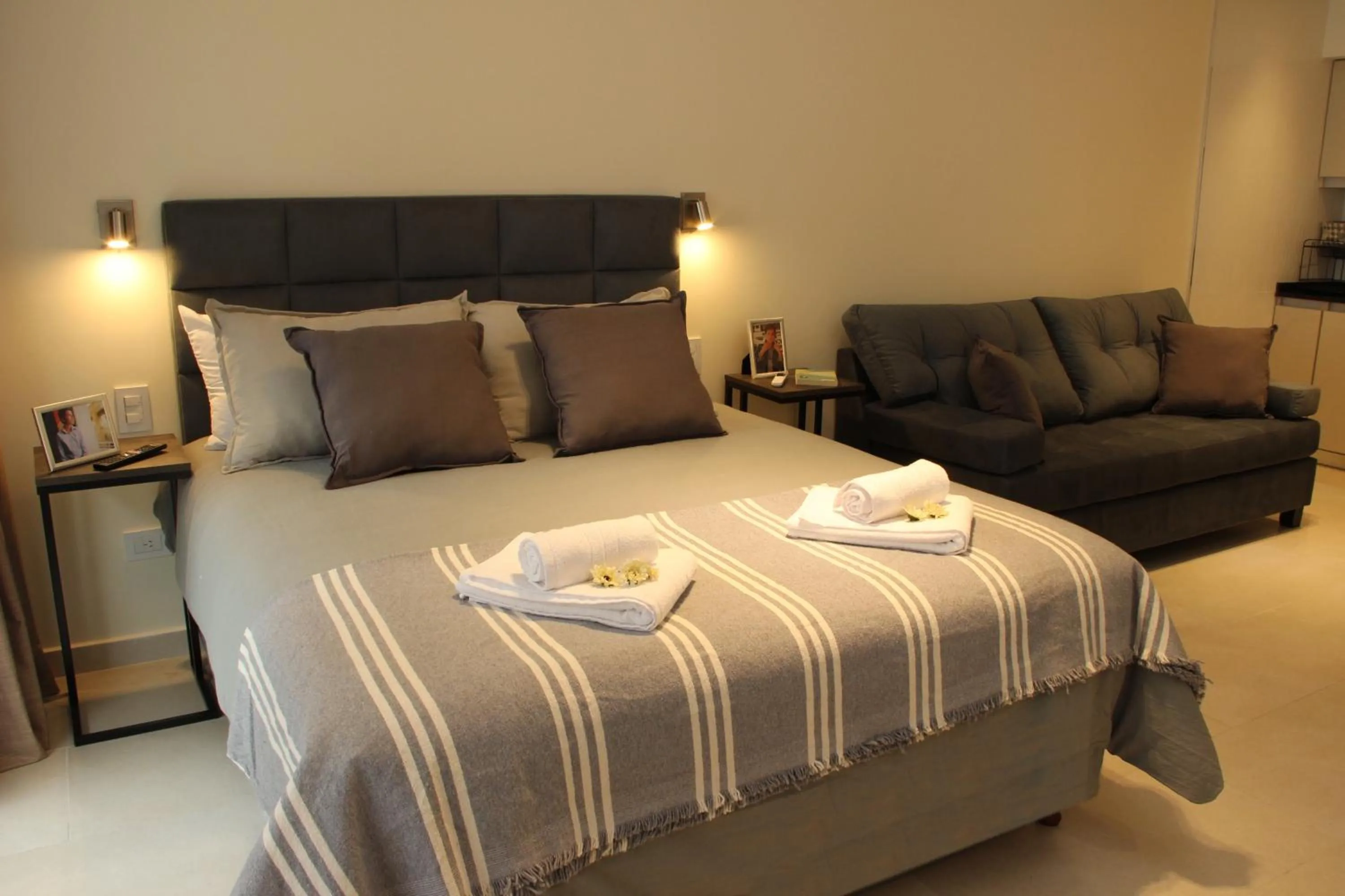 Bedroom, Bed in In House BA - College