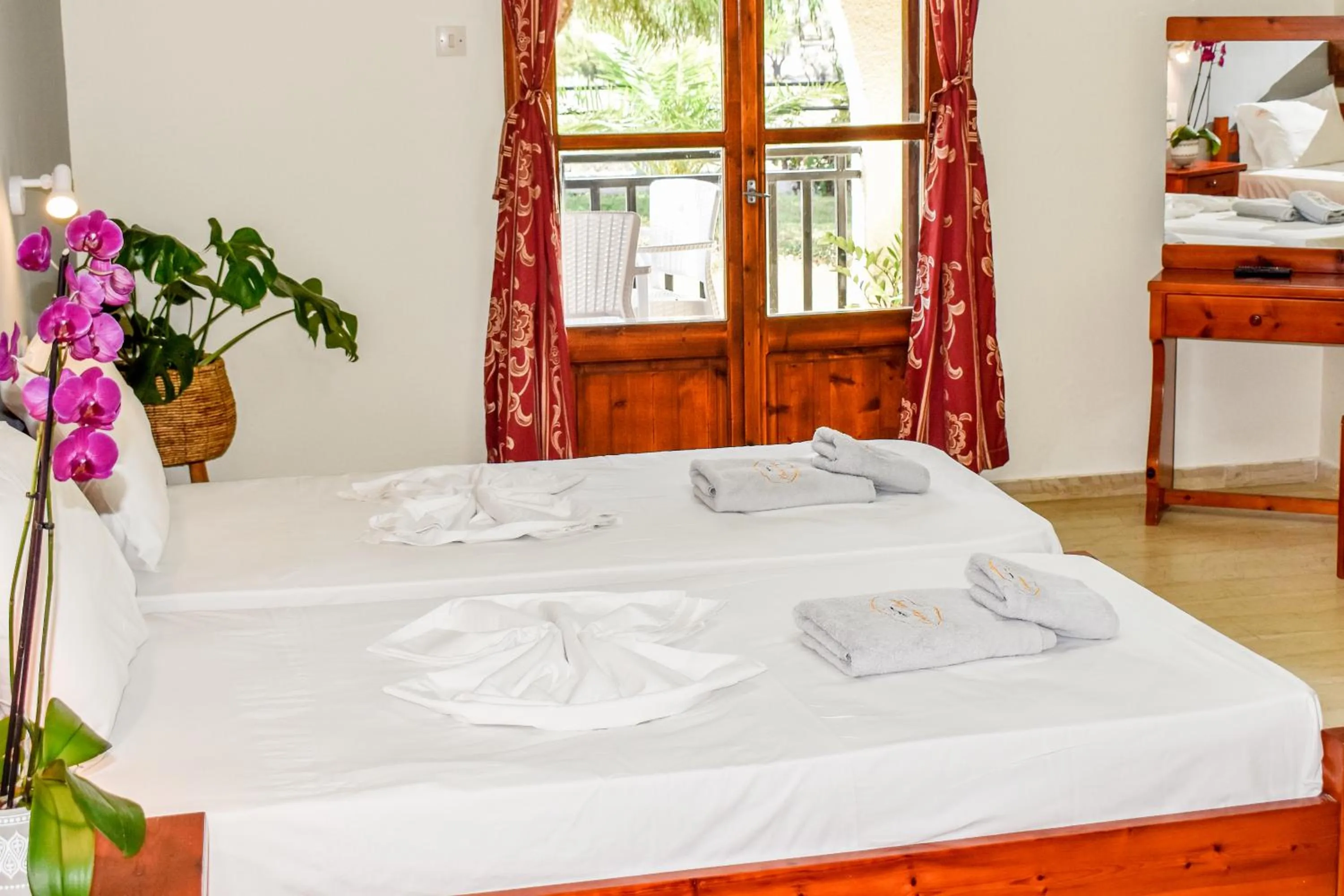 Bedroom, Bed in Koukias Village