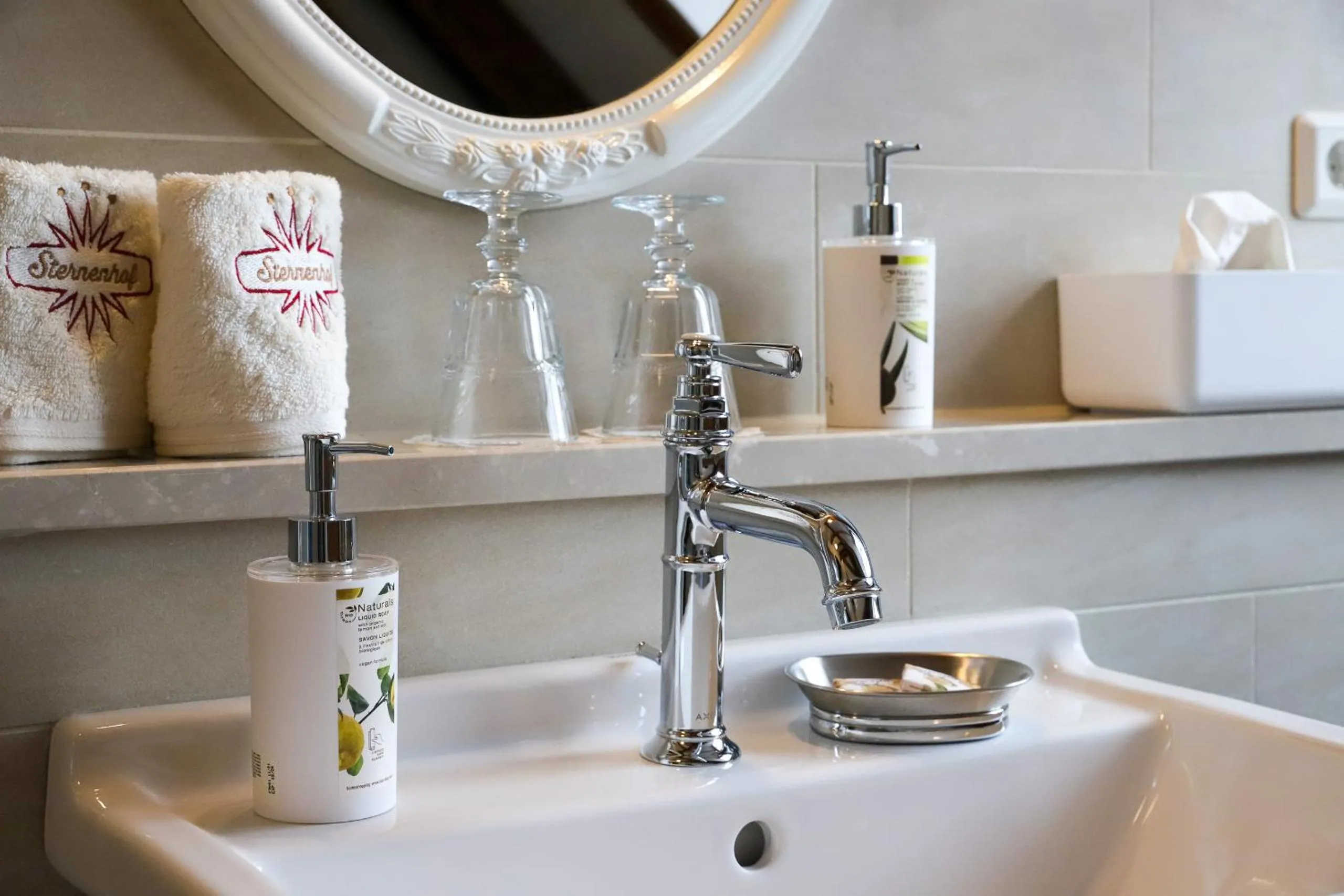 Bathroom in Boutique-Hotel im Sternenhof