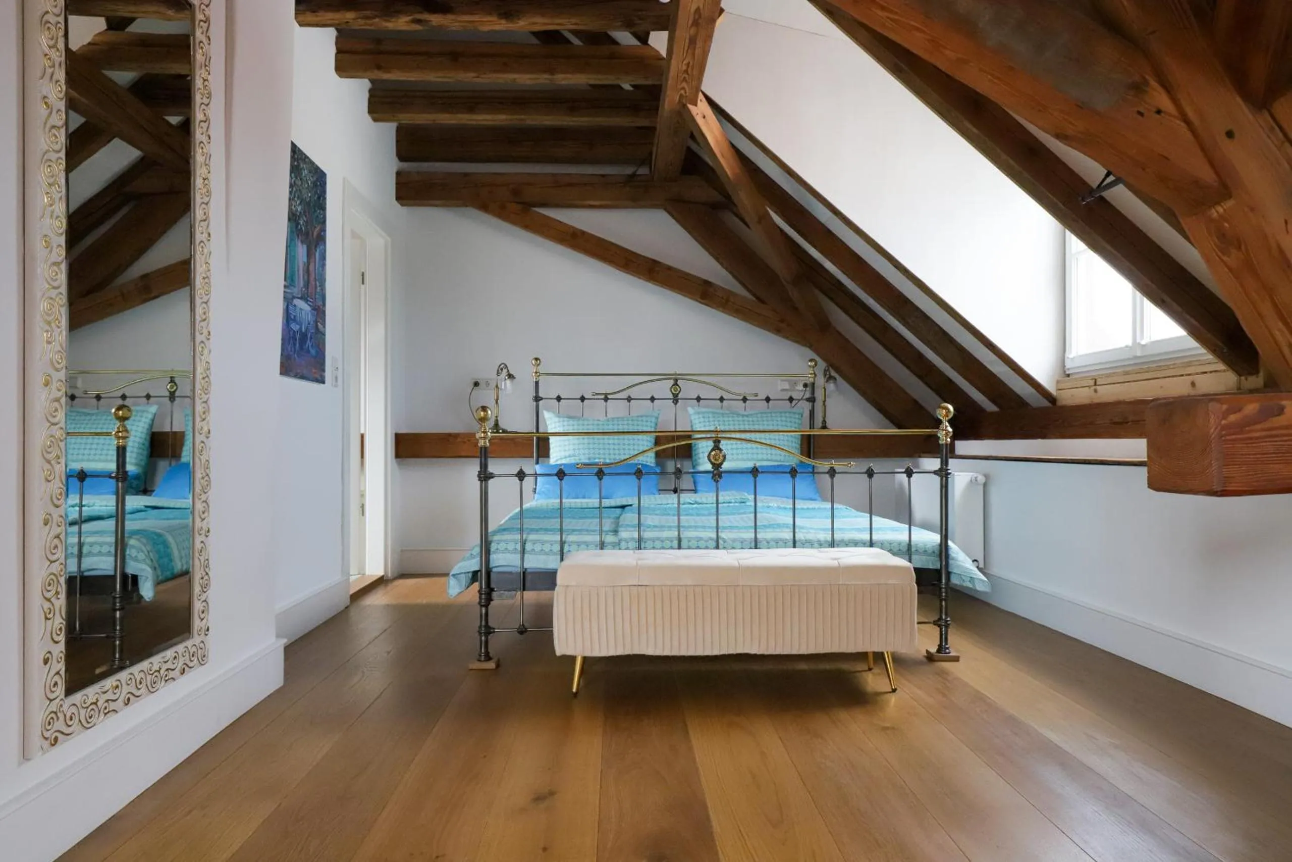 Bed in Boutique-Hotel im Sternenhof