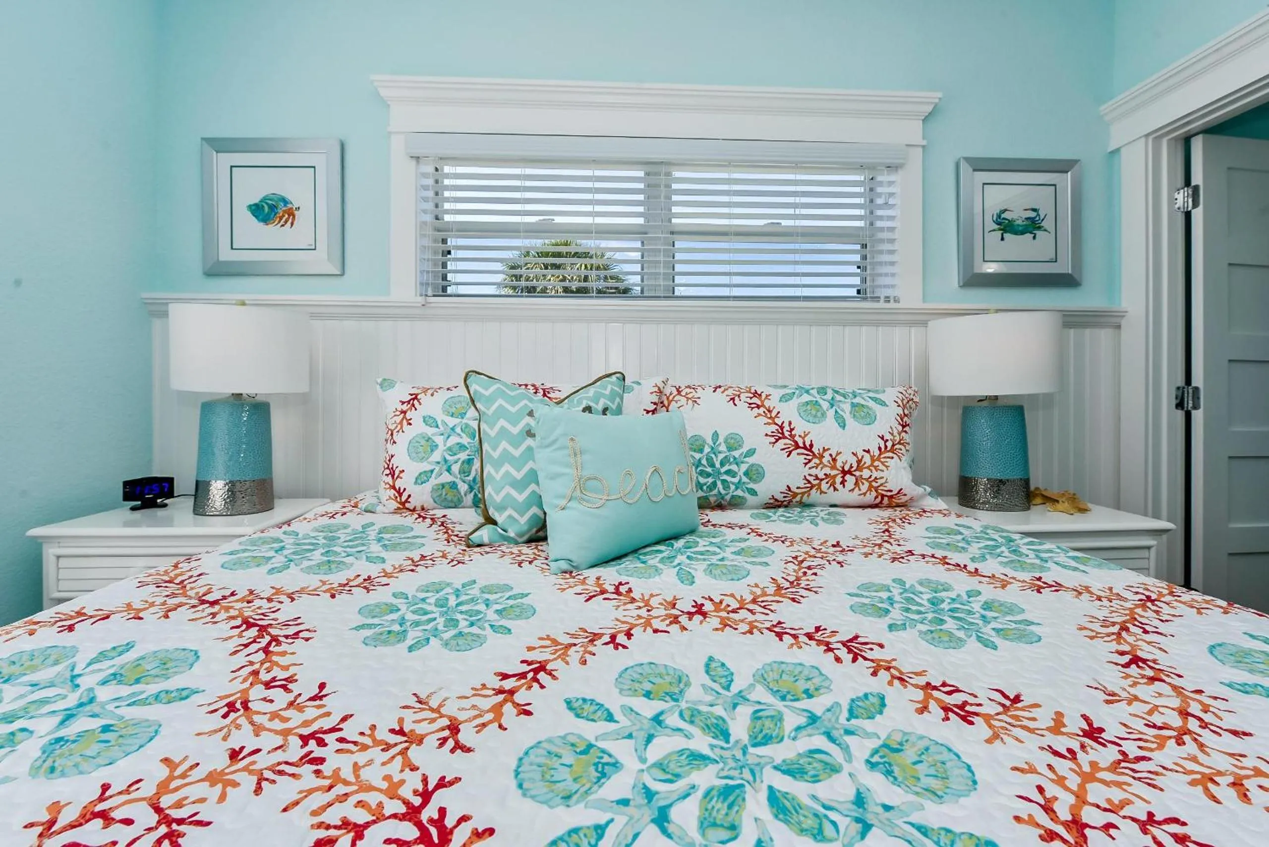 Bed in Surf View