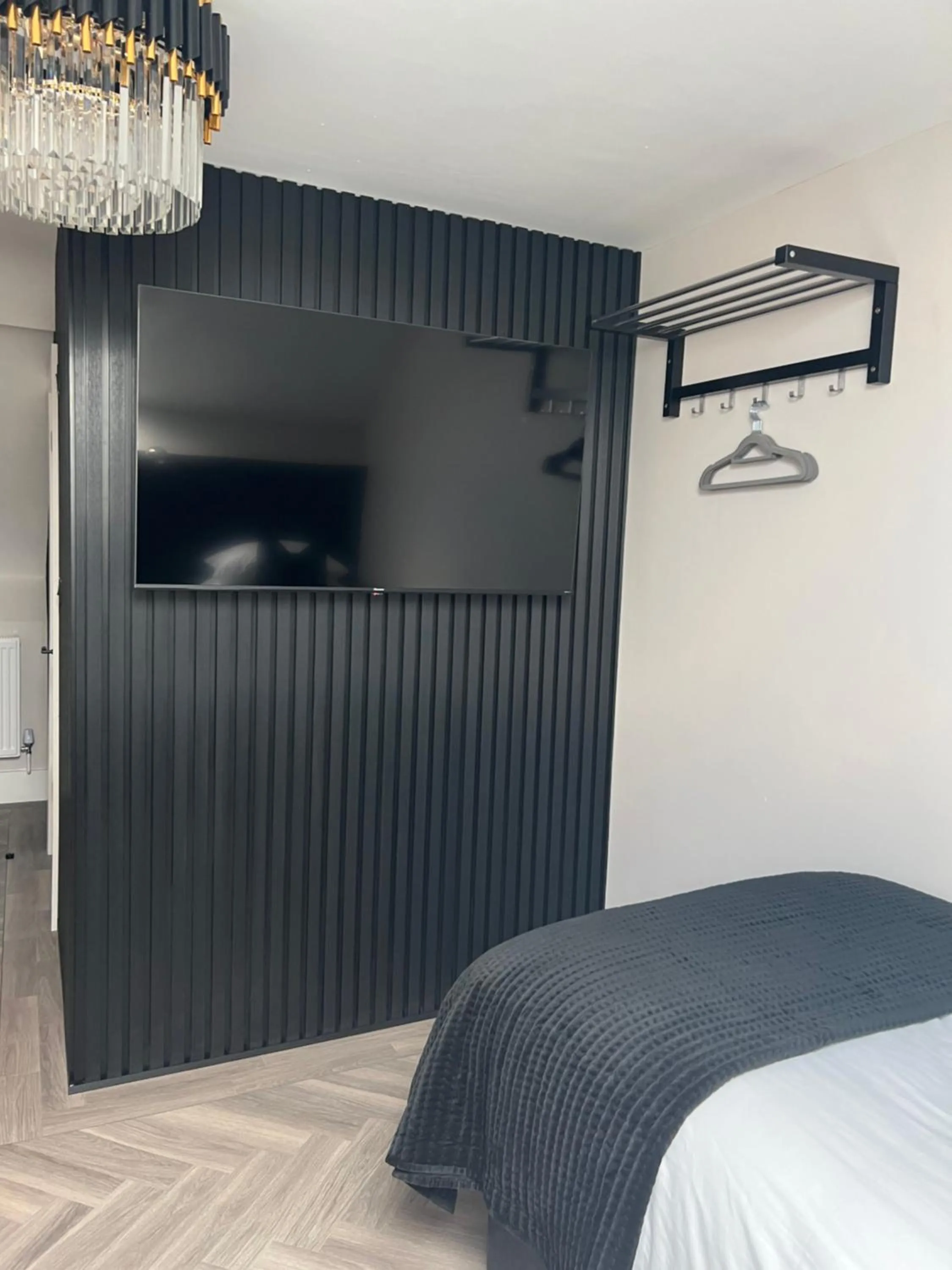 Bed in 128 Anfield Road