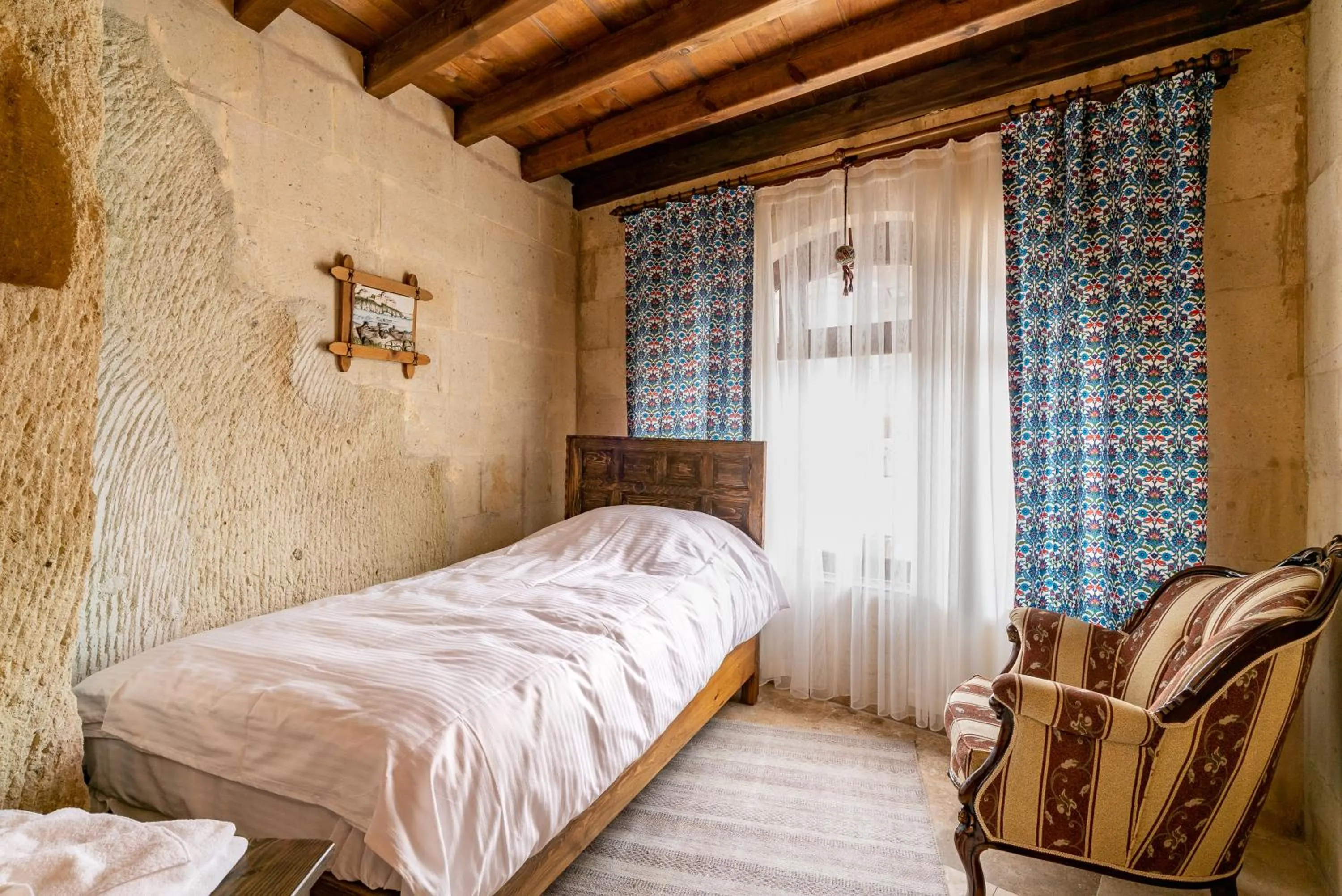 Bed in Cappadocia inans Cave & Swimming Pool Hot