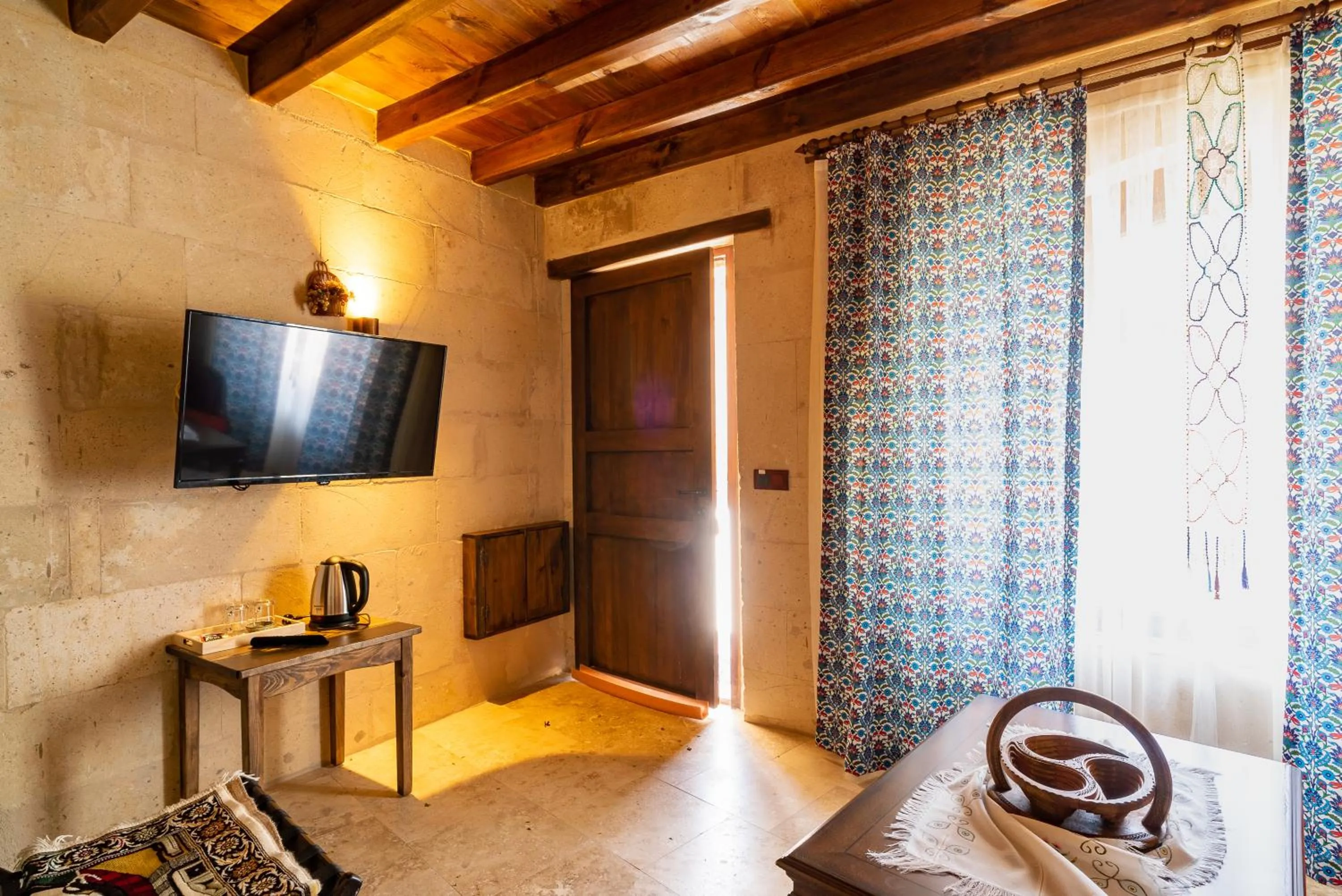 TV and multimedia in Cappadocia inans Cave & Swimming Pool Hot