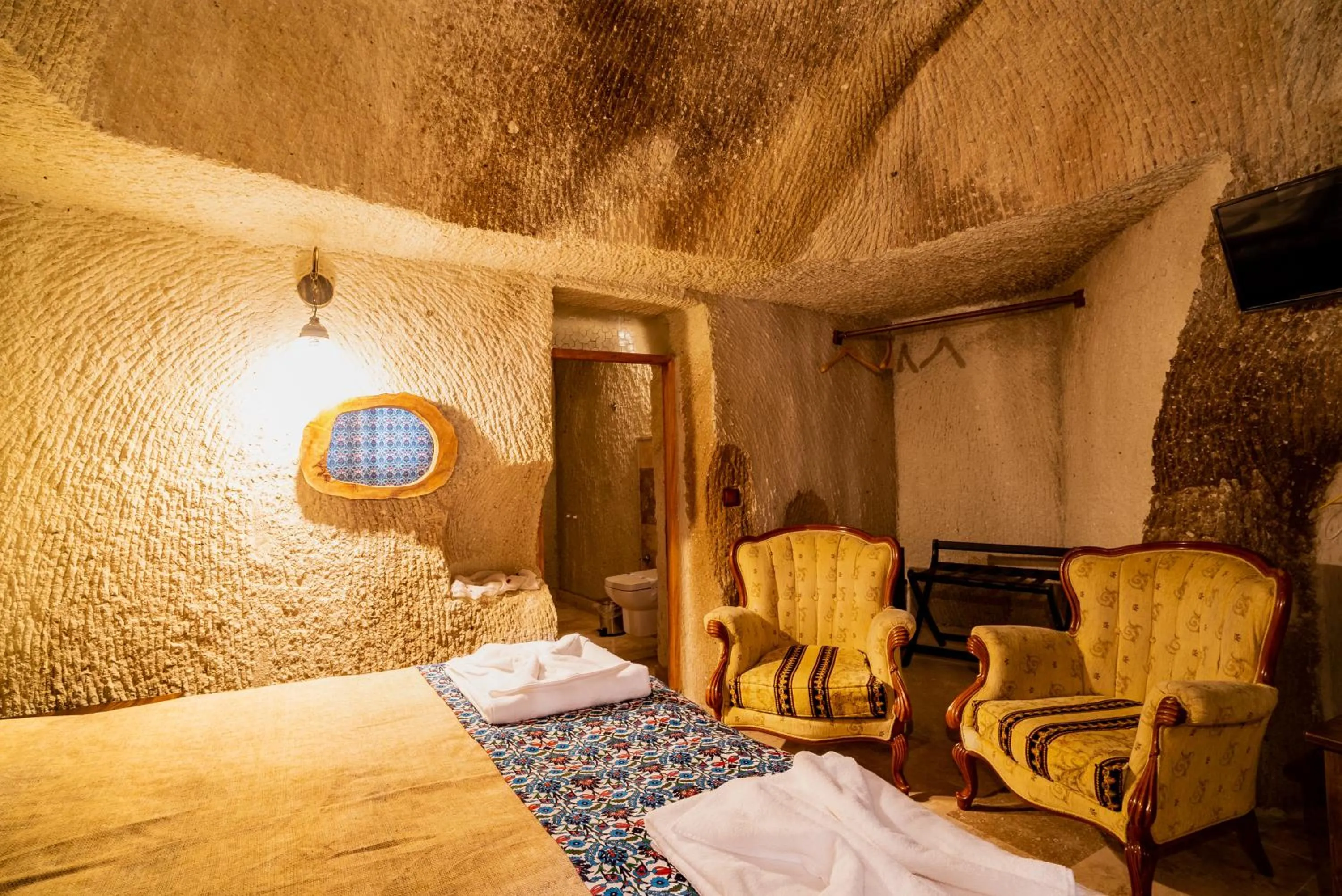 Seating area, Bed in Cappadocia inans Cave & Swimming Pool Hot