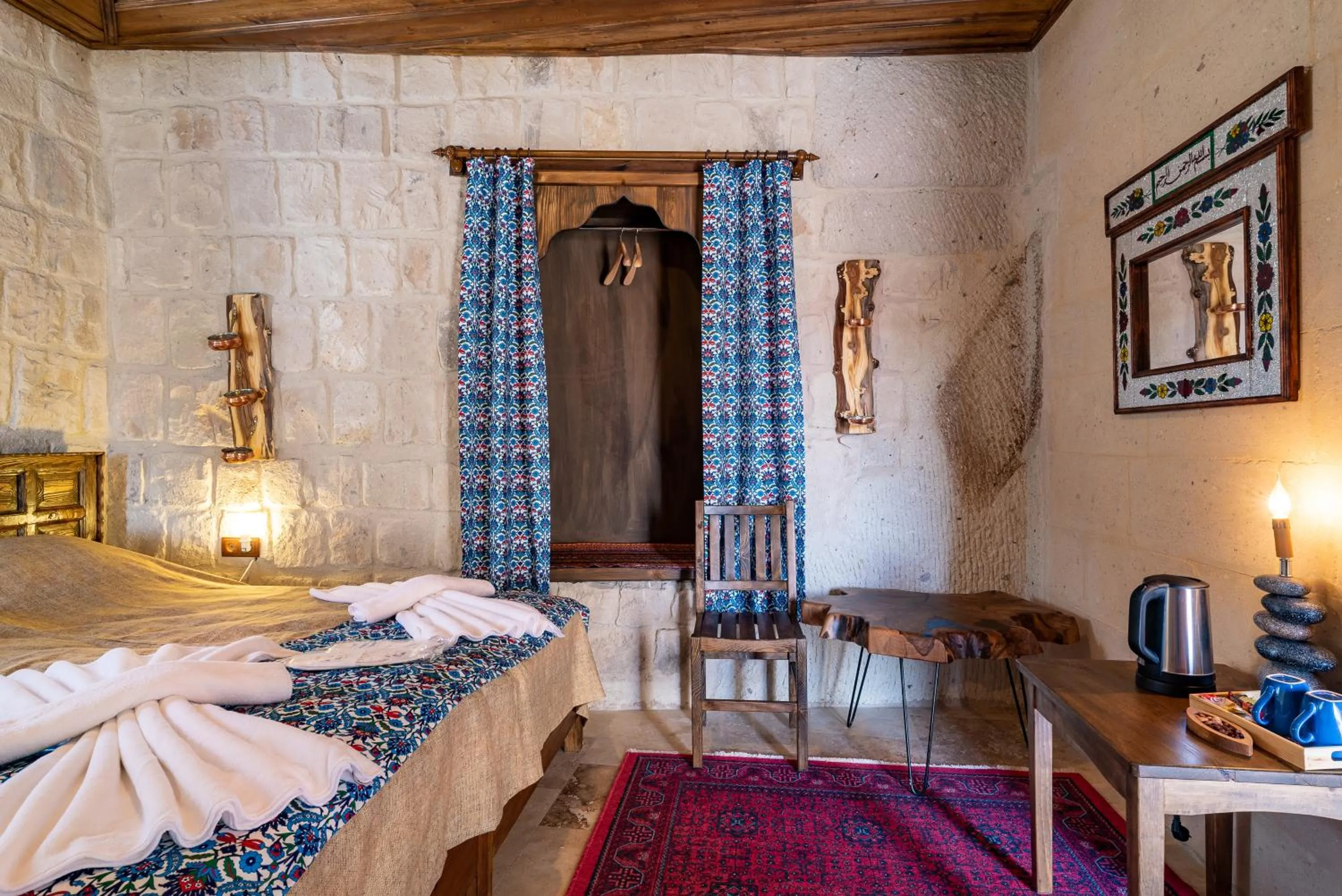 hair dresser, Bed in Cappadocia inans Cave & Swimming Pool Hot